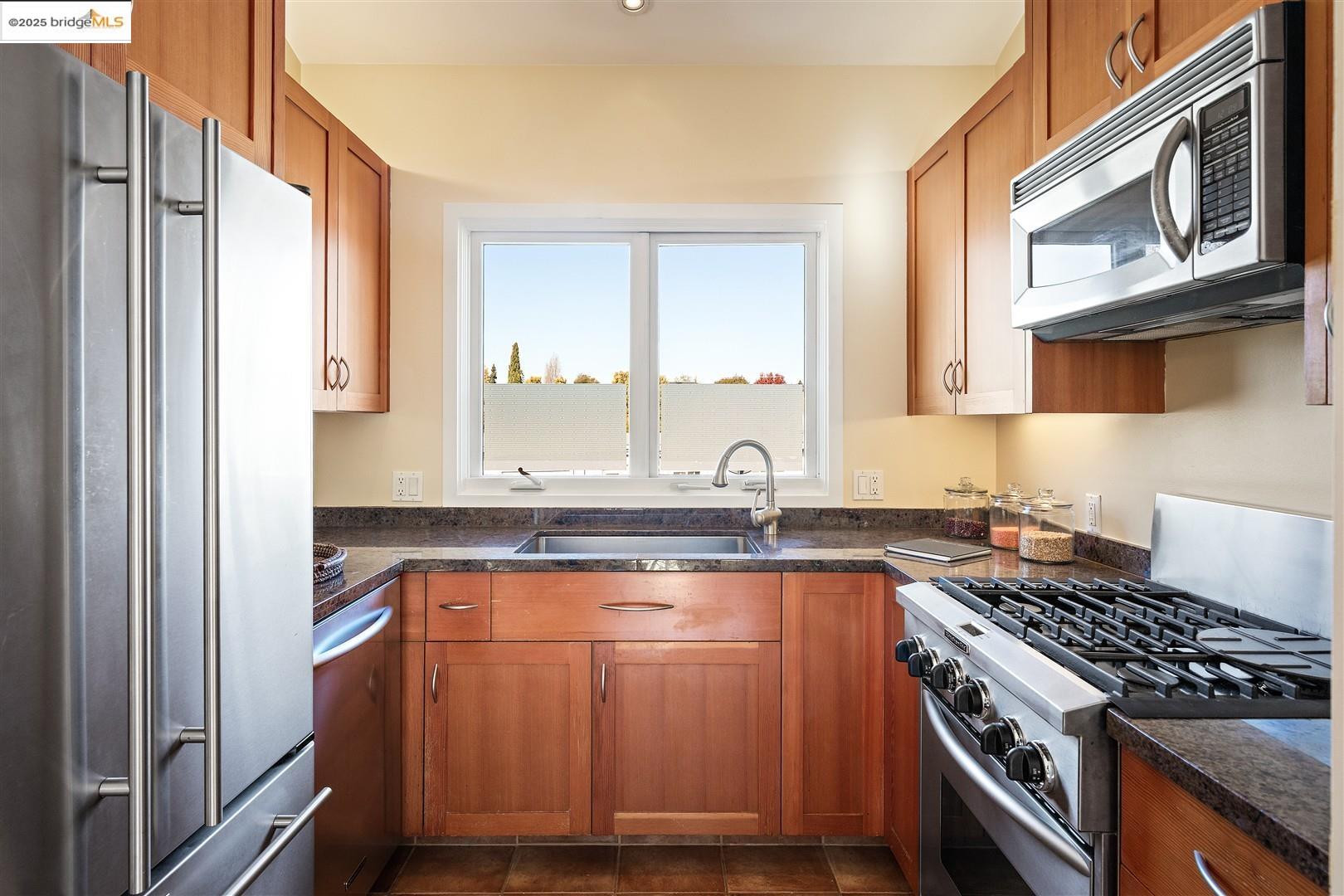 Photo #13: 41119573 Listing: Photo #13