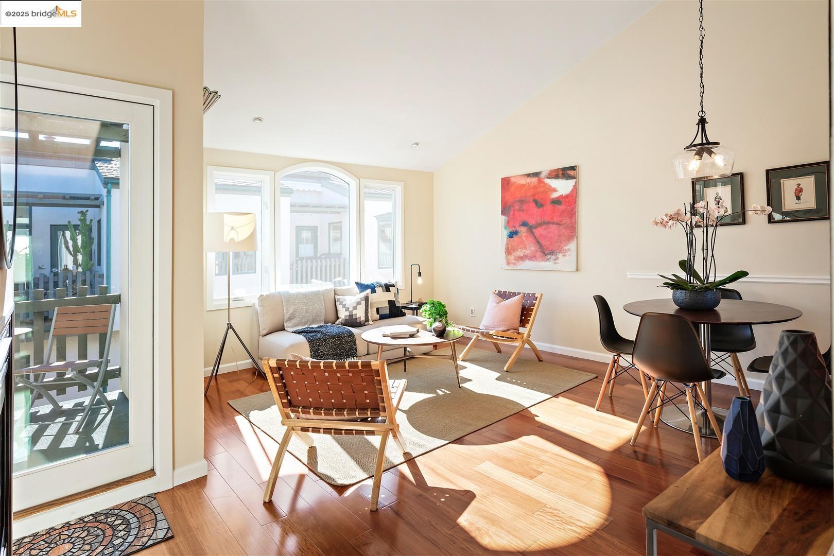 Photo #8: 41119573 Listing: Photo #8