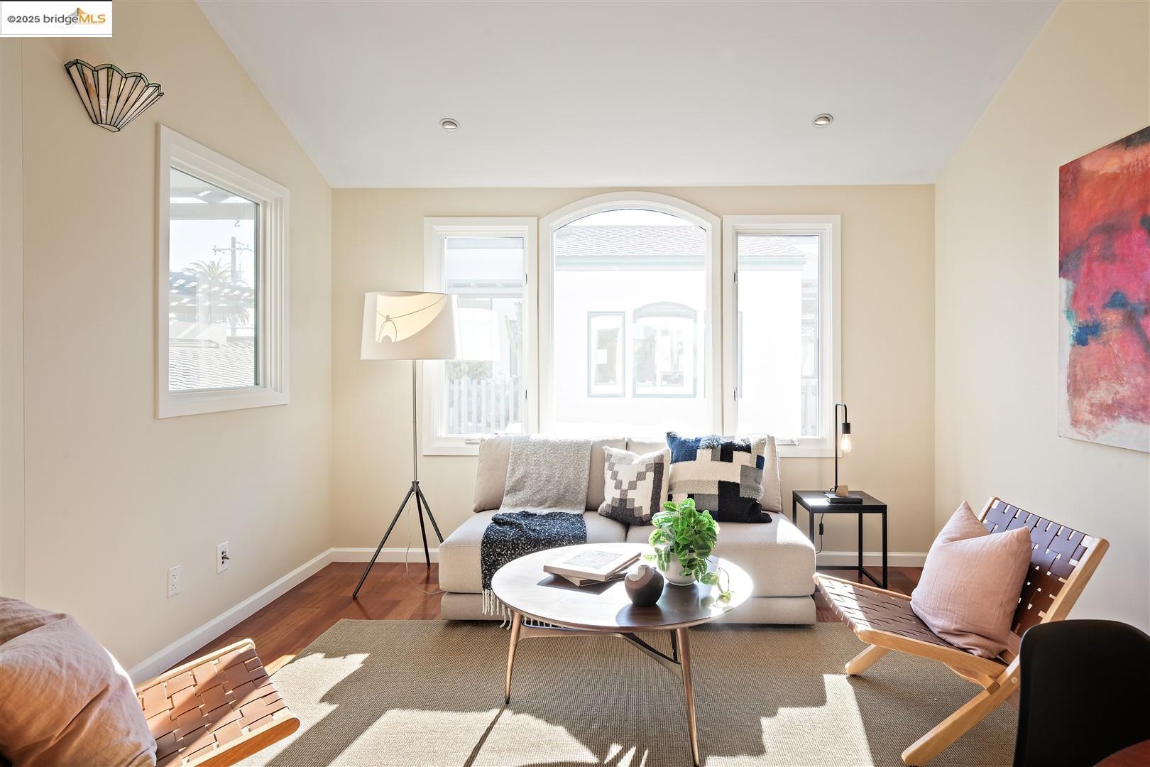 Photo #9: 41119573 Listing: Photo #9