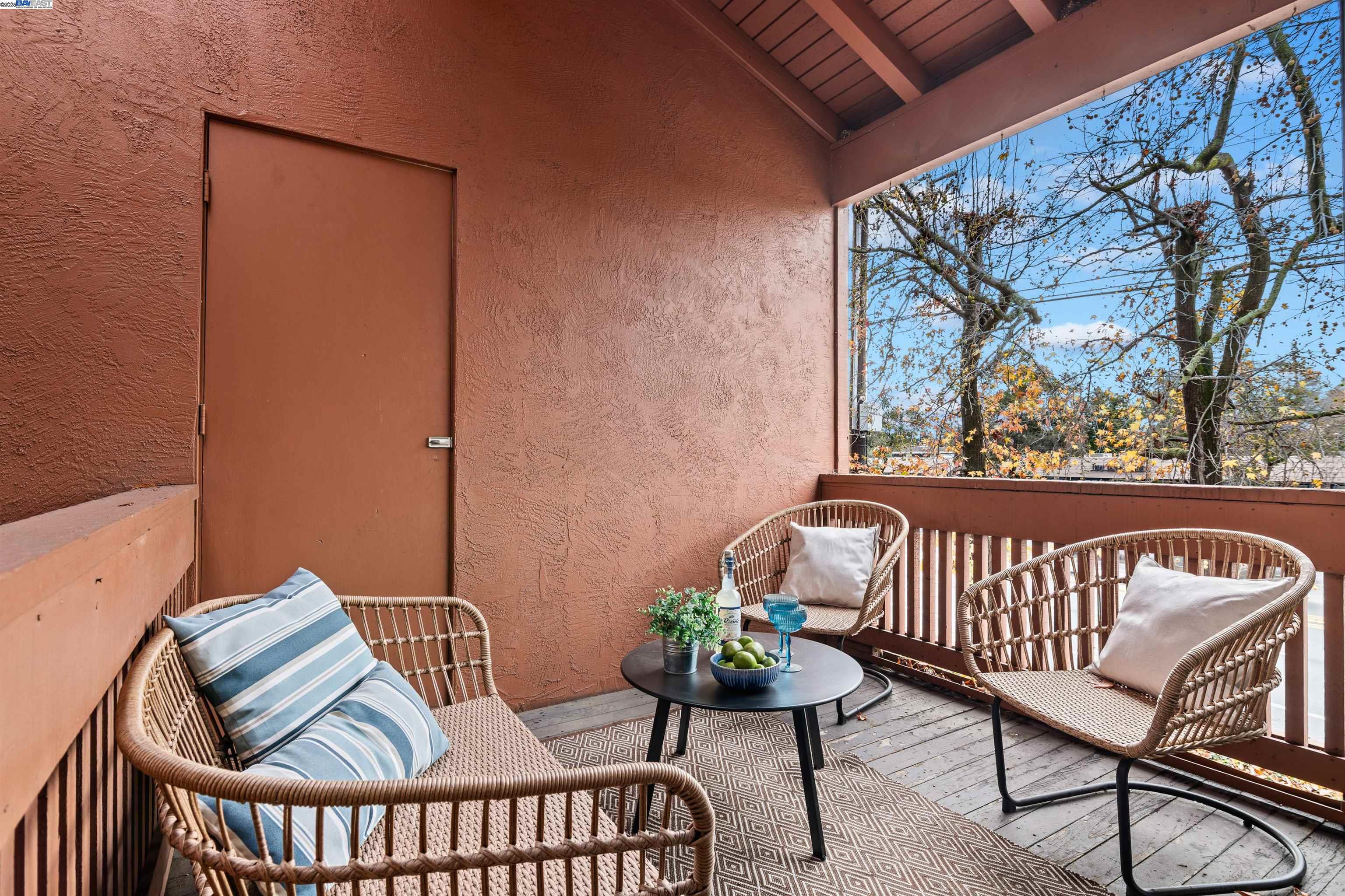 Photo #4: 41119575 Listing: Photo #4