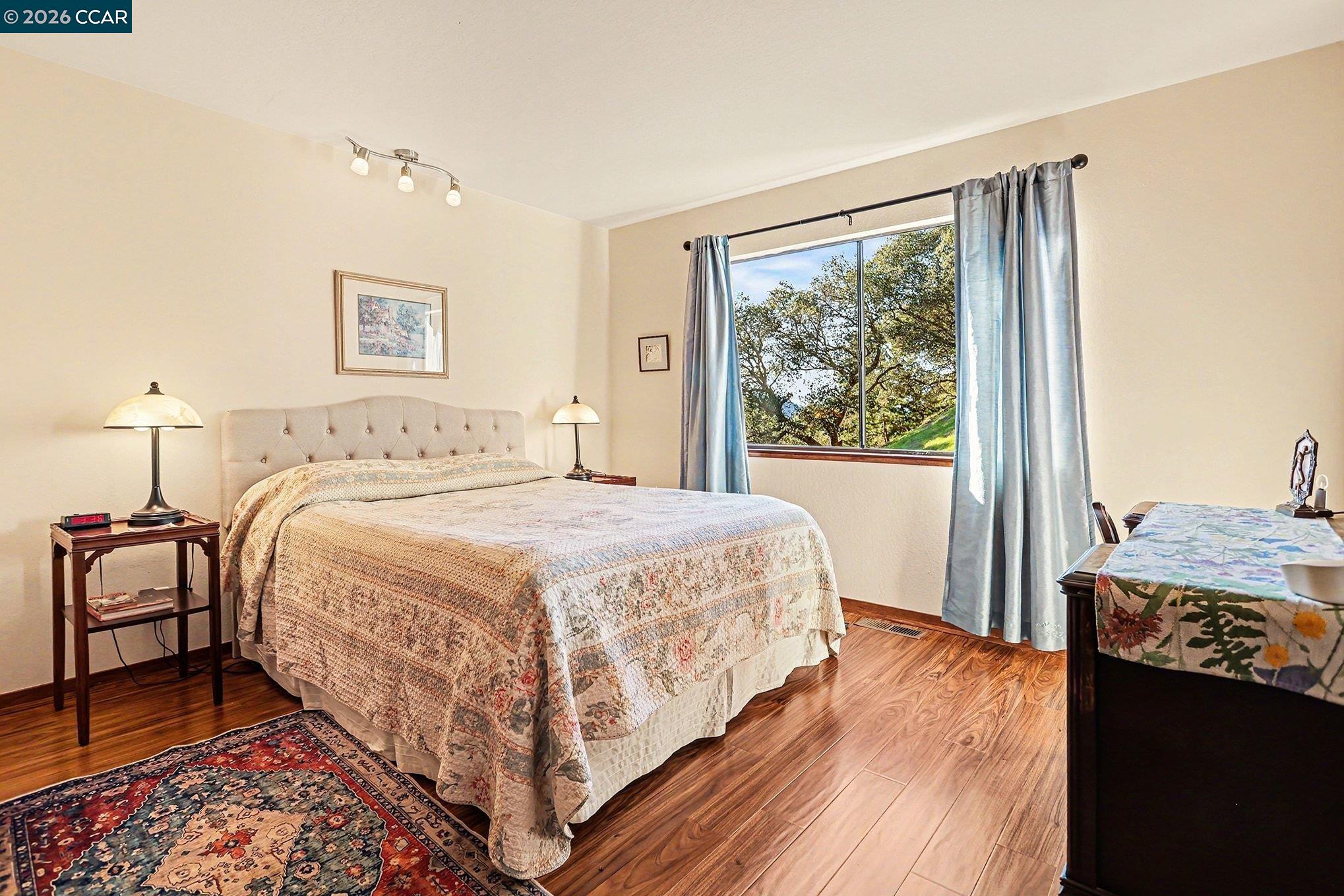 Detail Gallery Image 26 of 47 For 165 Travalini Ct., El Sobrante,  CA 94803-2665 - 4 Beds | 2/1 Baths