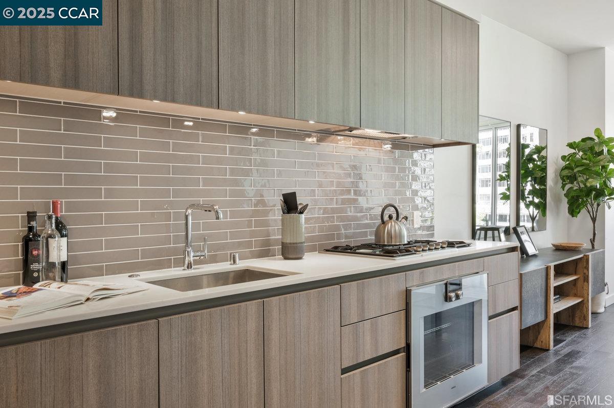 Detail Gallery Image 14 of 37 For 1000 3rd Street #204,  San Francisco,  CA 94158 - 1 Beds | 1 Baths