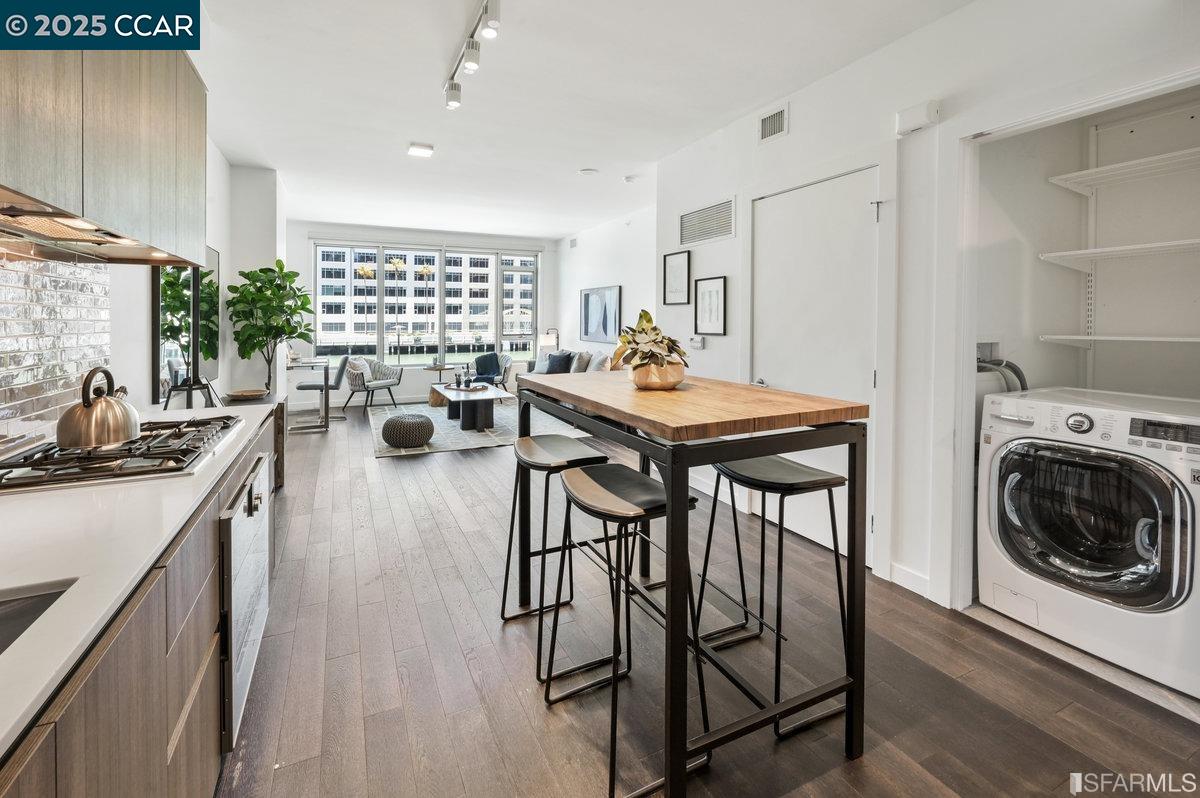 Detail Gallery Image 18 of 37 For 1000 3rd Street #204,  San Francisco,  CA 94158 - 1 Beds | 1 Baths