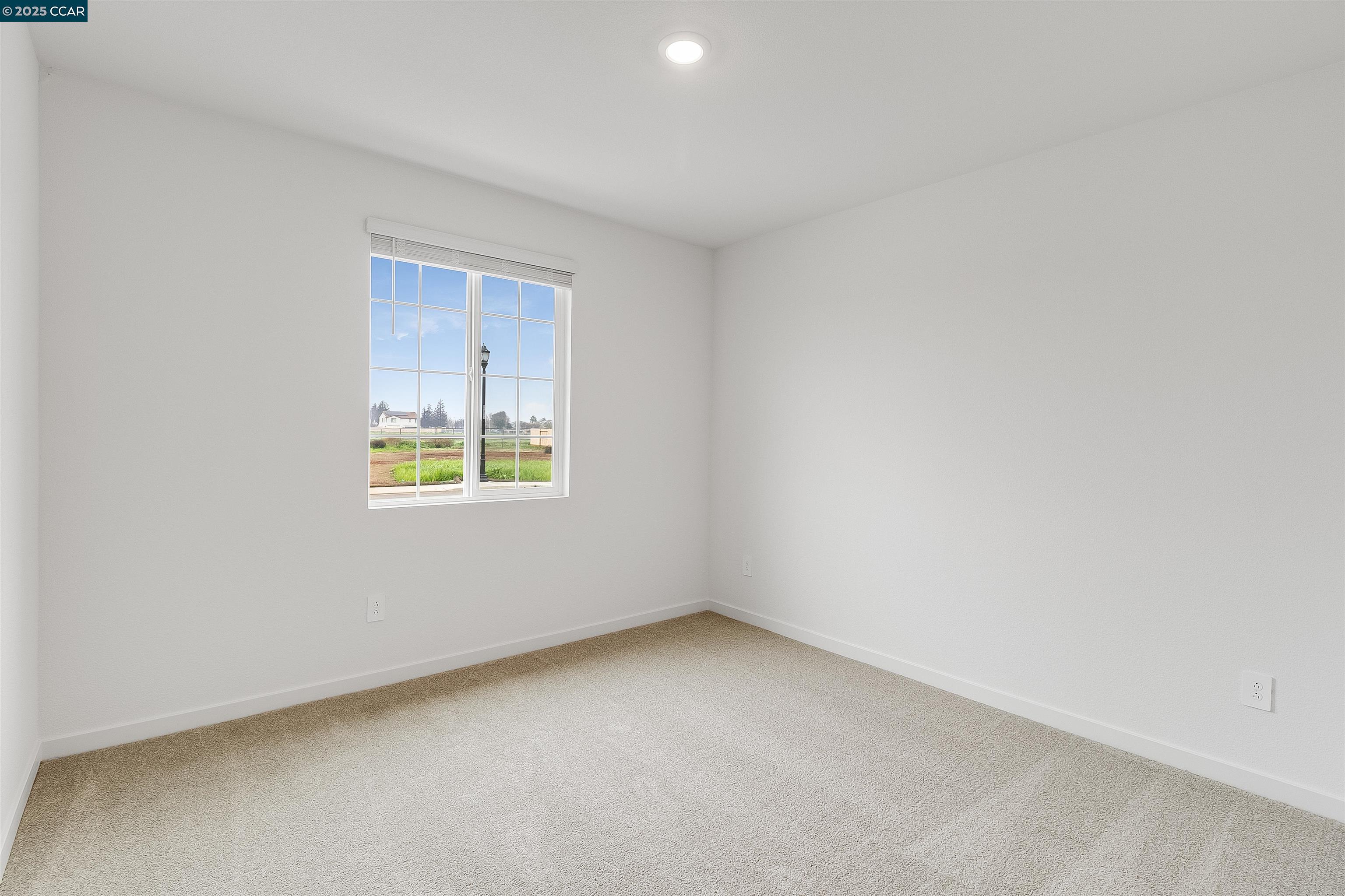 Detail Gallery Image 28 of 60 For 618 Channel Circle, Oakley,  CA 94561 - 5 Beds | 3/1 Baths