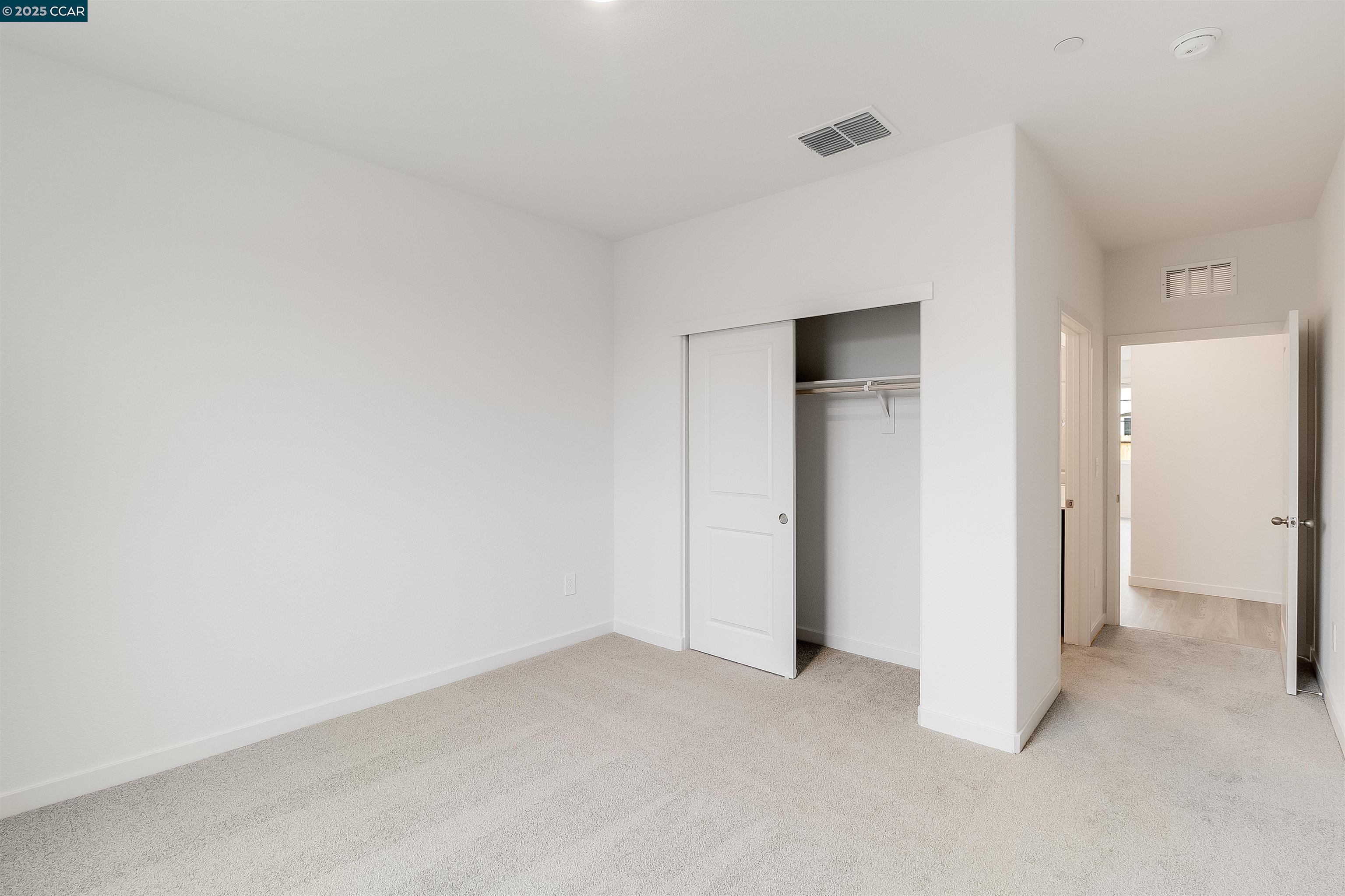 Detail Gallery Image 29 of 60 For 618 Channel Circle, Oakley,  CA 94561 - 5 Beds | 3/1 Baths