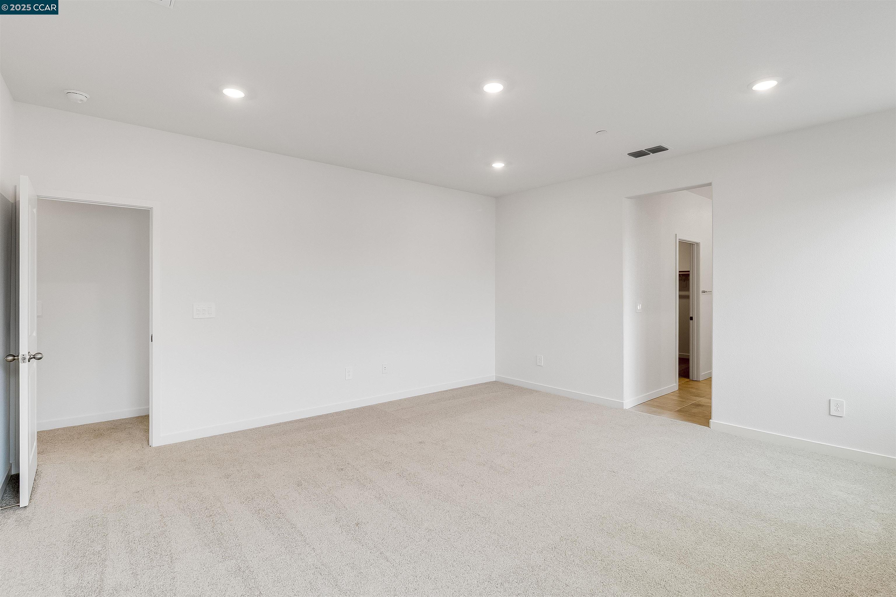 Detail Gallery Image 35 of 60 For 618 Channel Circle, Oakley,  CA 94561 - 5 Beds | 3/1 Baths