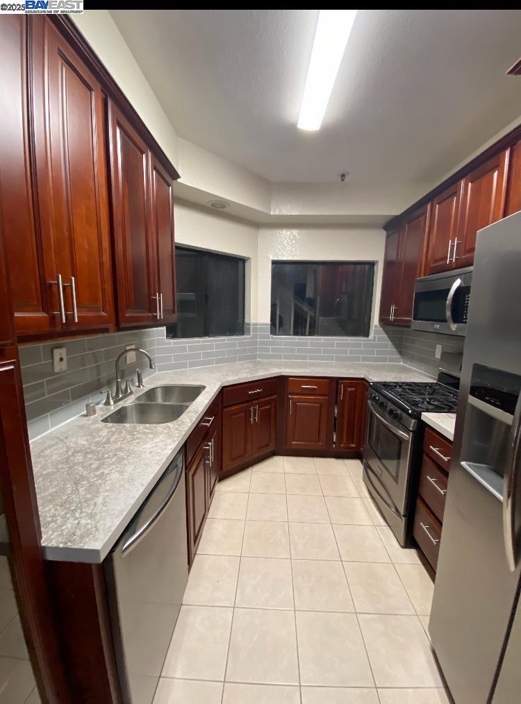 Photo #3: 41119580 Listing: Photo #3