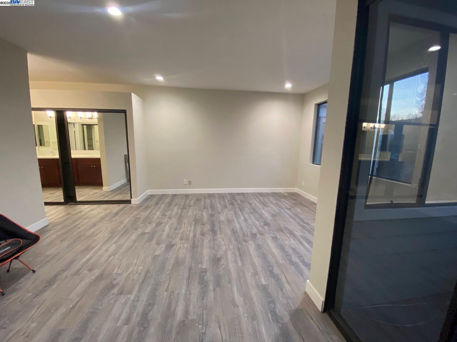 Photo #5: 41119580 Listing: Photo #5