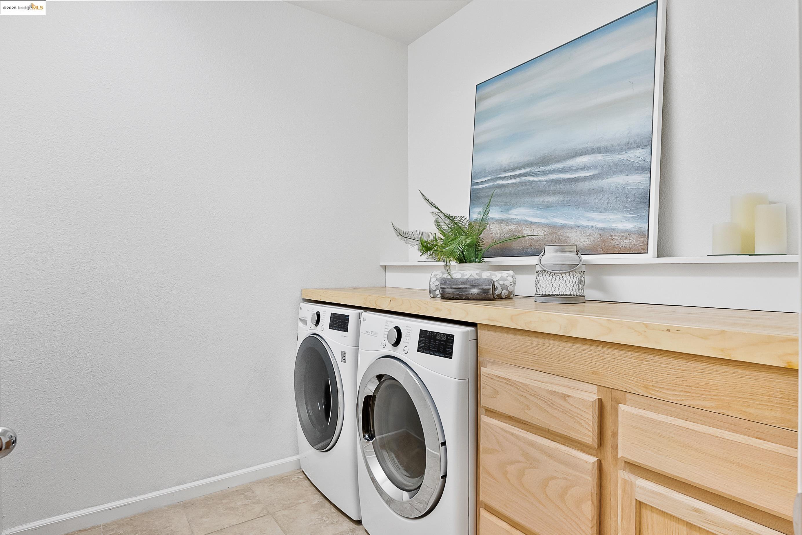 Detail Gallery Image 18 of 43 For 322 Pacifica Dr, Brentwood,  CA 94513 - 5 Beds | 3 Baths