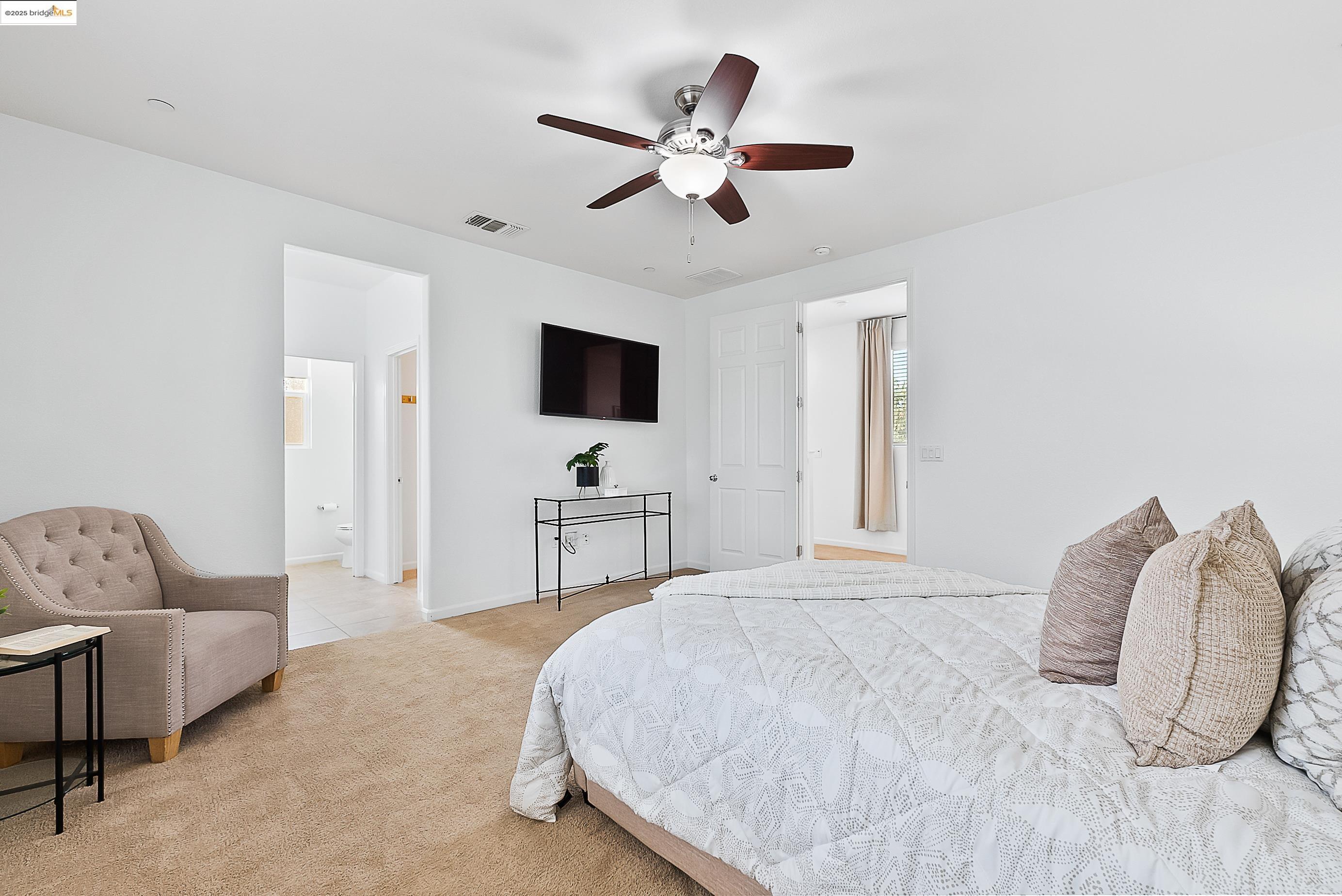 Detail Gallery Image 22 of 43 For 322 Pacifica Dr, Brentwood,  CA 94513 - 5 Beds | 3 Baths