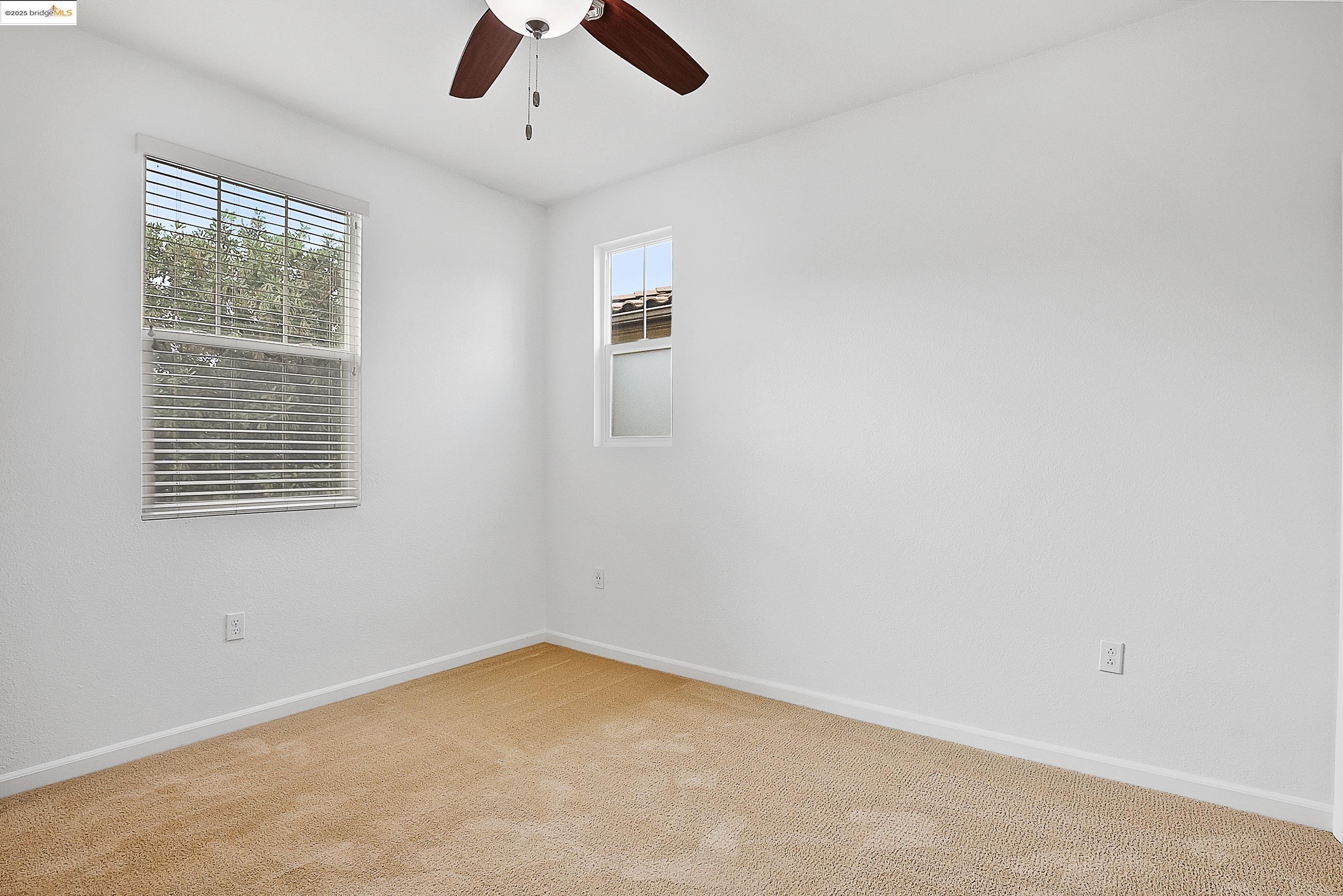 Detail Gallery Image 34 of 43 For 322 Pacifica Dr, Brentwood,  CA 94513 - 5 Beds | 3 Baths