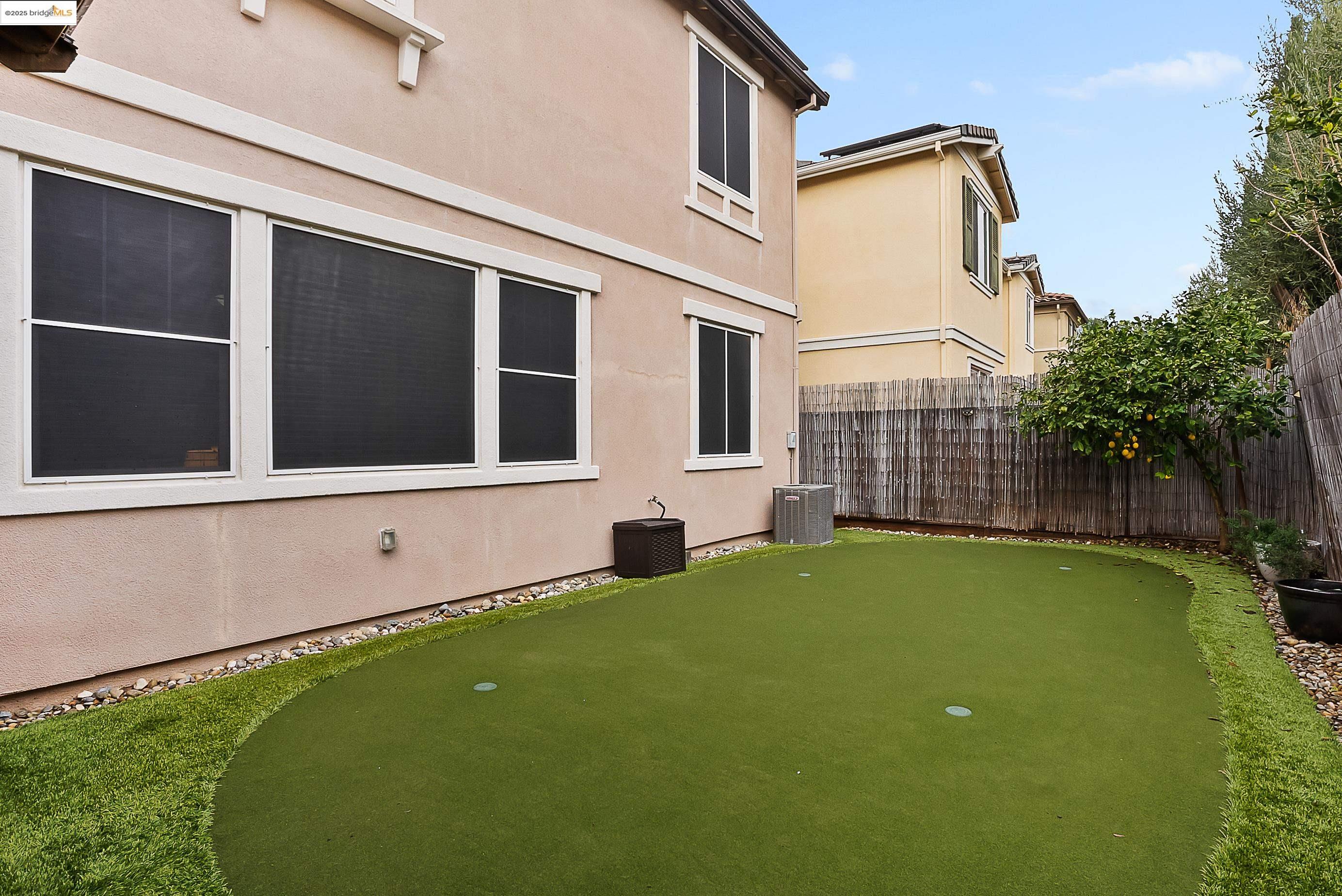 Detail Gallery Image 35 of 43 For 322 Pacifica Dr, Brentwood,  CA 94513 - 5 Beds | 3 Baths