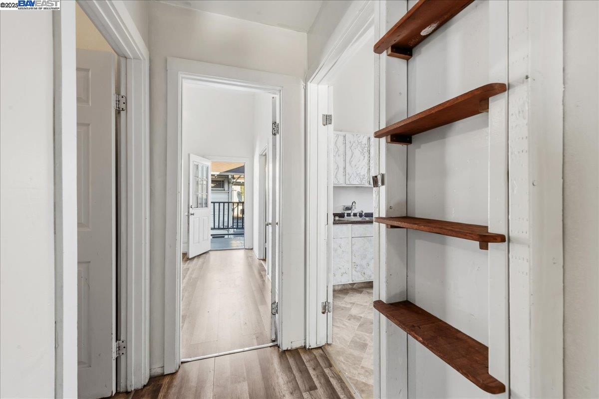 Detail Gallery Image 15 of 58 For 856 21st St, Oakland,  CA 94607 - – Beds | – Baths