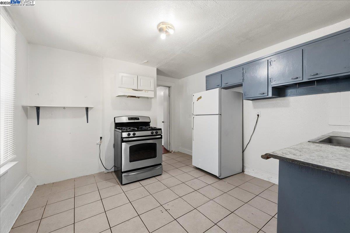 Detail Gallery Image 28 of 58 For 856 21st St, Oakland,  CA 94607 - – Beds | – Baths