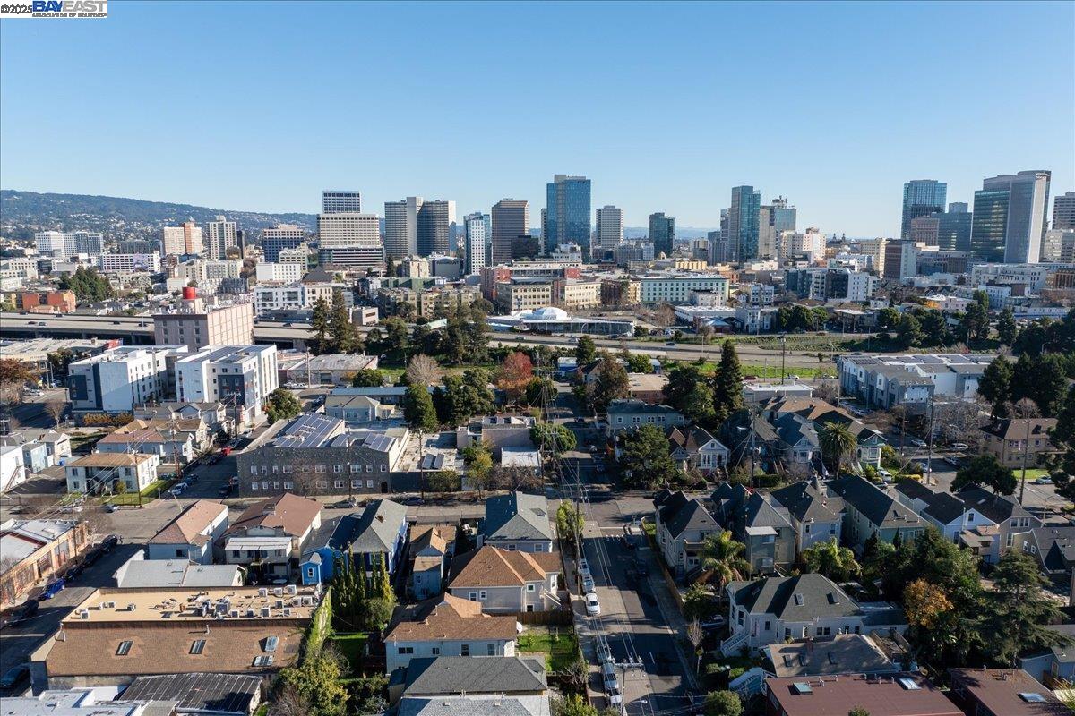 Detail Gallery Image 57 of 58 For 856 21st St, Oakland,  CA 94607 - – Beds | – Baths