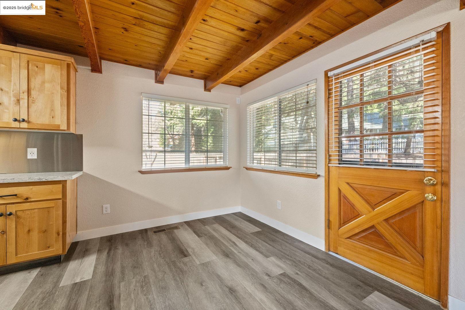 Detail Gallery Image 12 of 36 For 24425 Kewin Mill Rd, Sonora,  CA 95370 - 2 Beds | 1/1 Baths