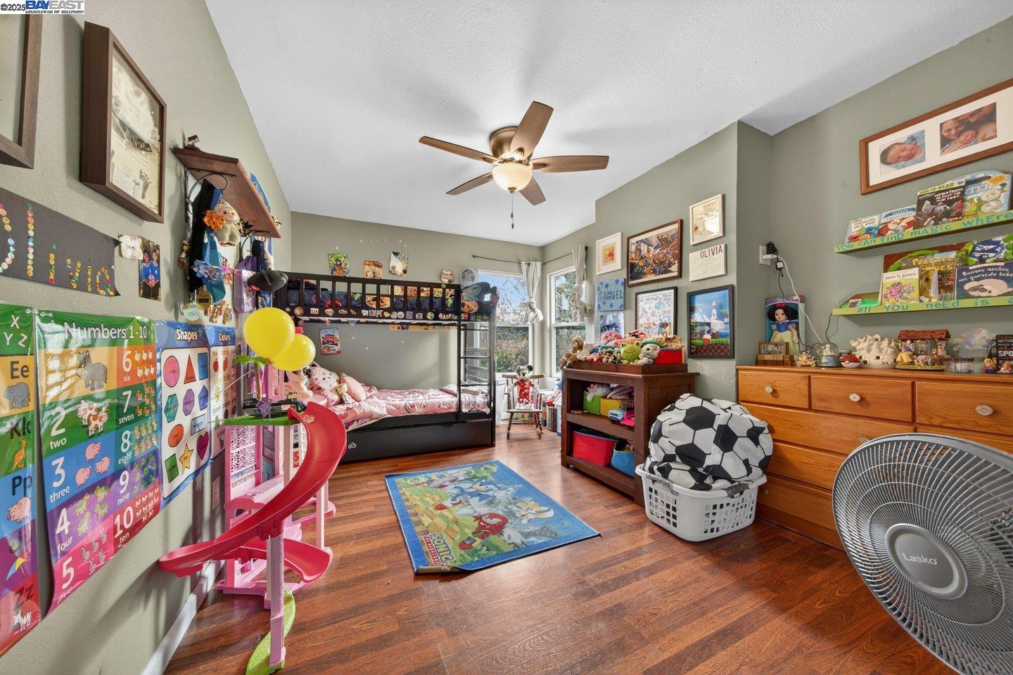 Detail Gallery Image 21 of 36 For 229 Lake Ave, Rodeo,  CA 94572 - 3 Beds | 2 Baths