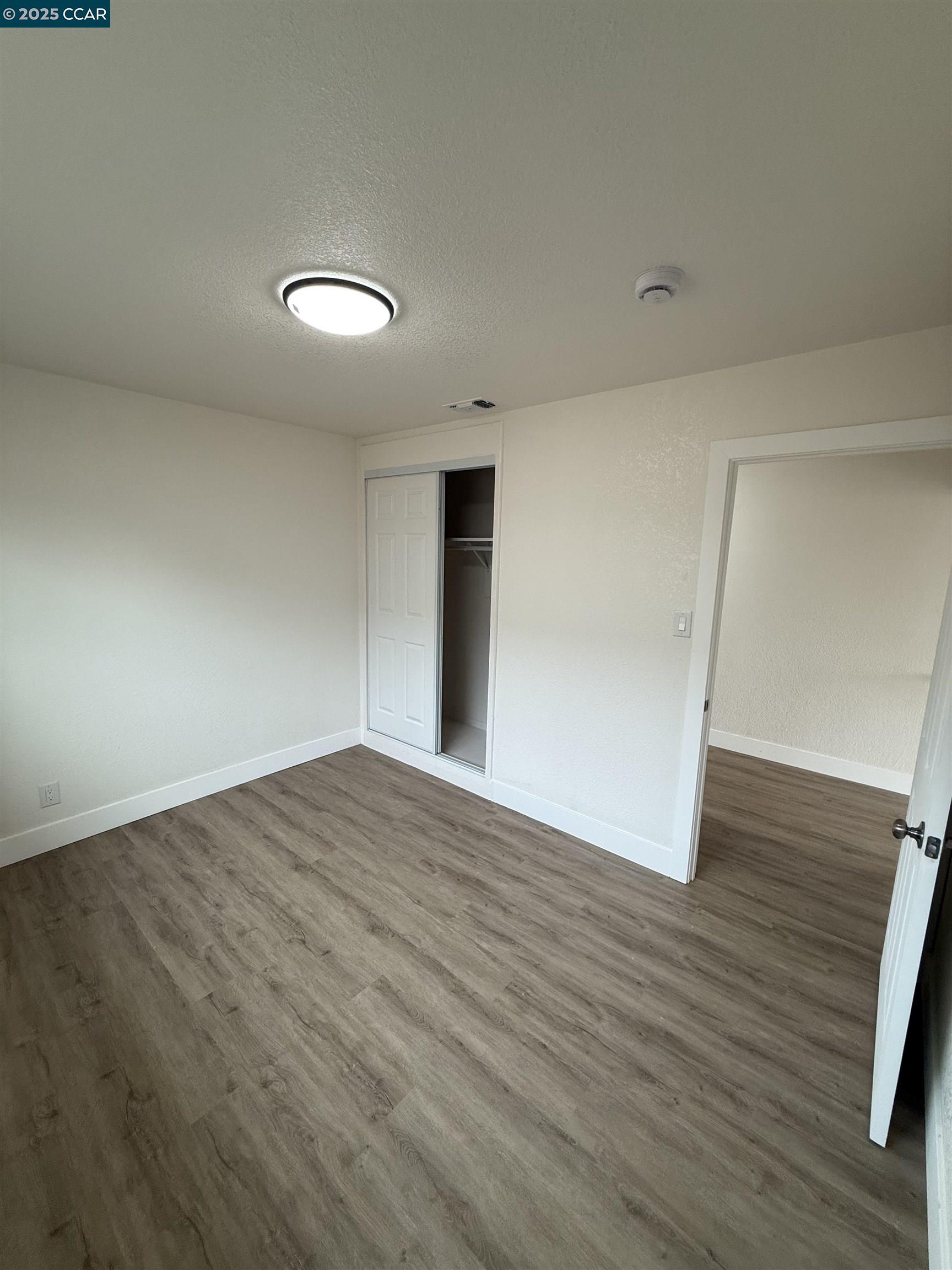 Detail Gallery Image 9 of 11 For 421 Howard St, Stockton,  CA 95206 - 3 Beds | 1 Baths