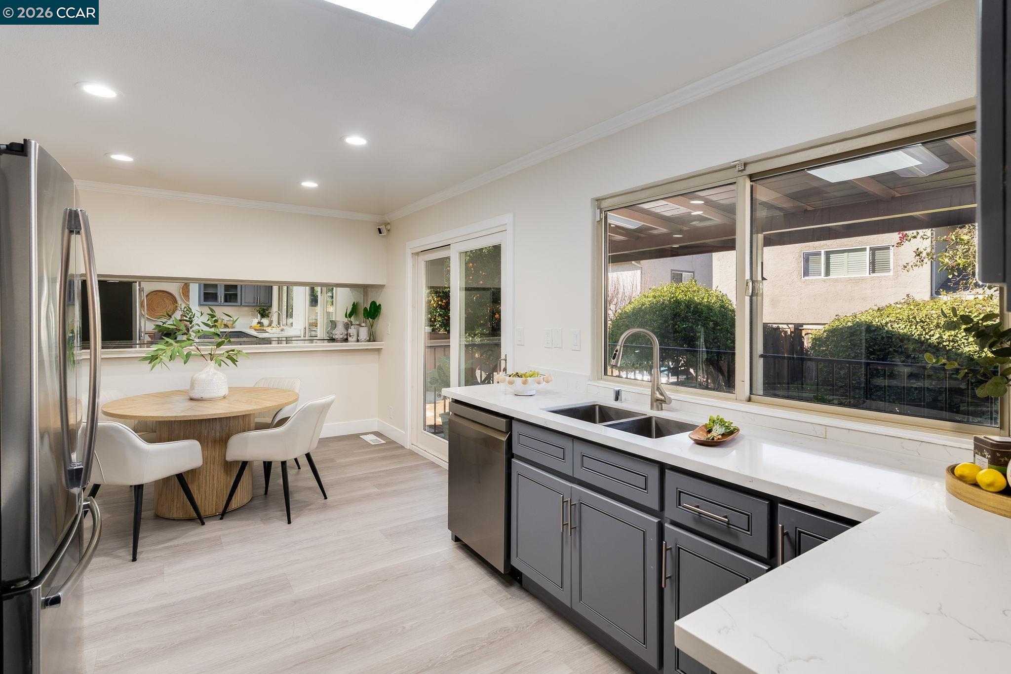 Detail Gallery Image 14 of 60 For 85 Park Oxford Pl, San Jose,  CA 95136 - 4 Beds | 3 Baths