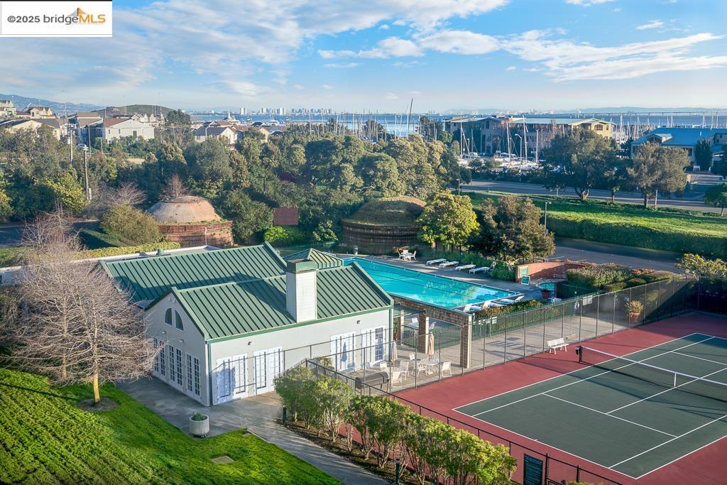 Detail Gallery Image 18 of 29 For 1300 Quarry Ct #303,  Richmond,  CA 94801 - 2 Beds | 2 Baths