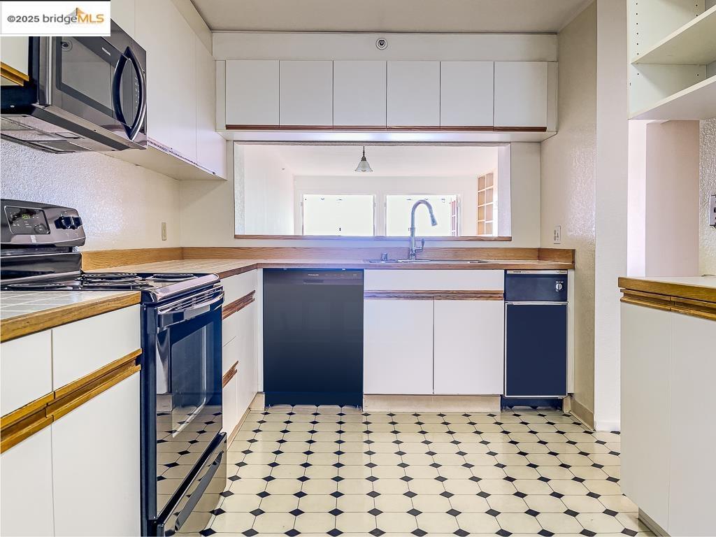 Detail Gallery Image 7 of 29 For 1300 Quarry Ct #303,  Richmond,  CA 94801 - 2 Beds | 2 Baths