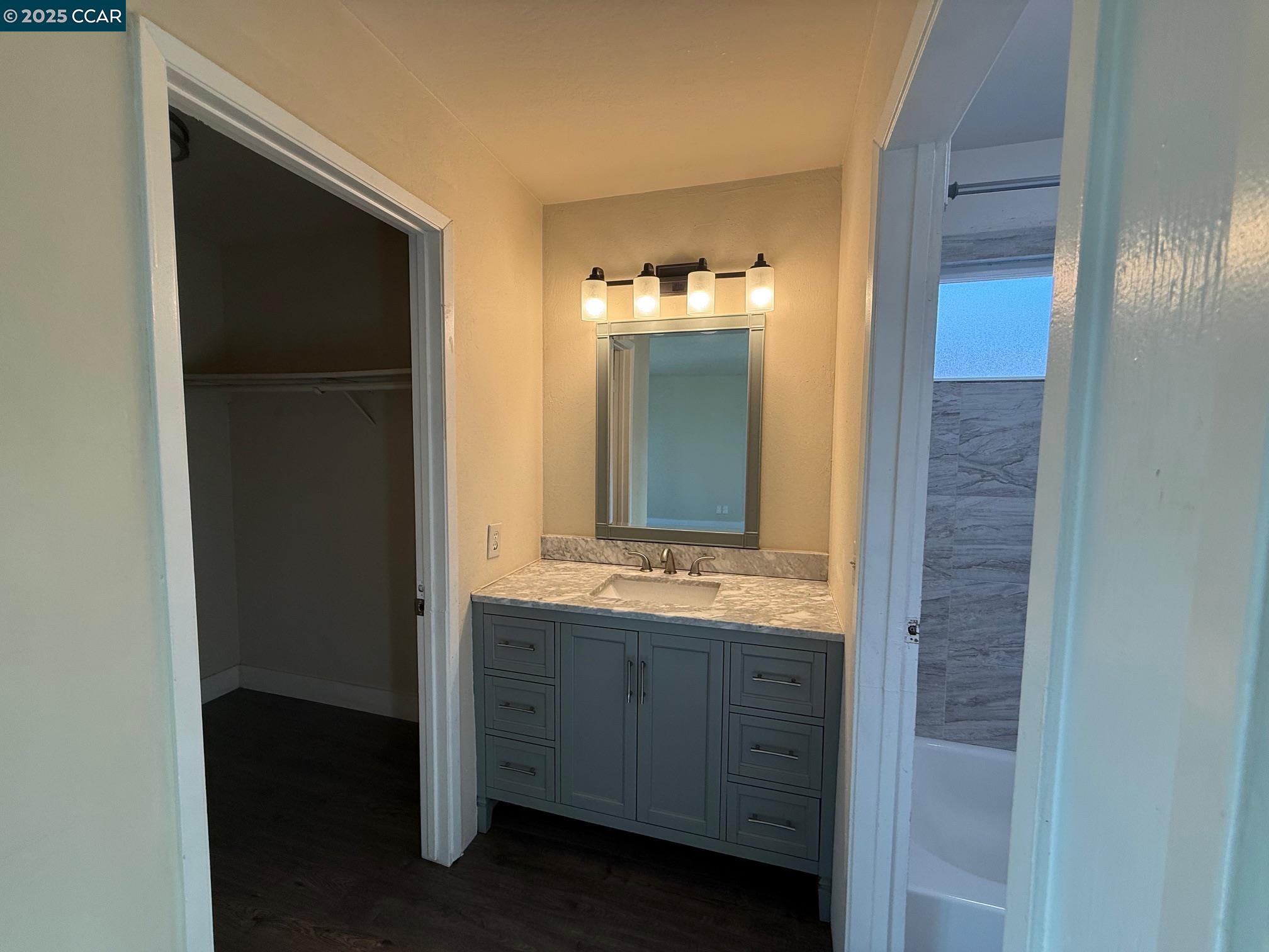 Detail Gallery Image 4 of 10 For 109 Luann Ct, Vallejo,  CA 94589 - 4 Beds | 2 Baths