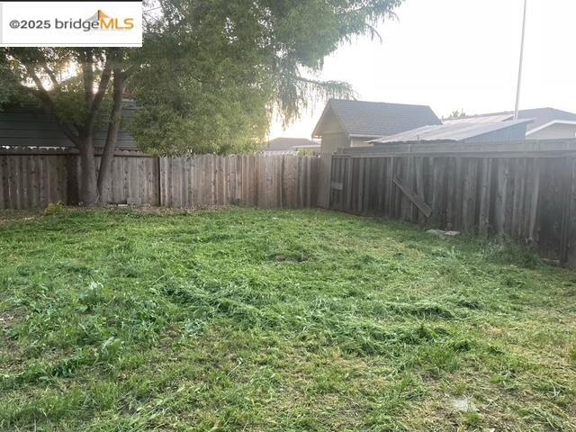 Detail Gallery Image 12 of 13 For 5229 Concord Blvd, Concord,  CA 94521 - 3 Beds | 2 Baths