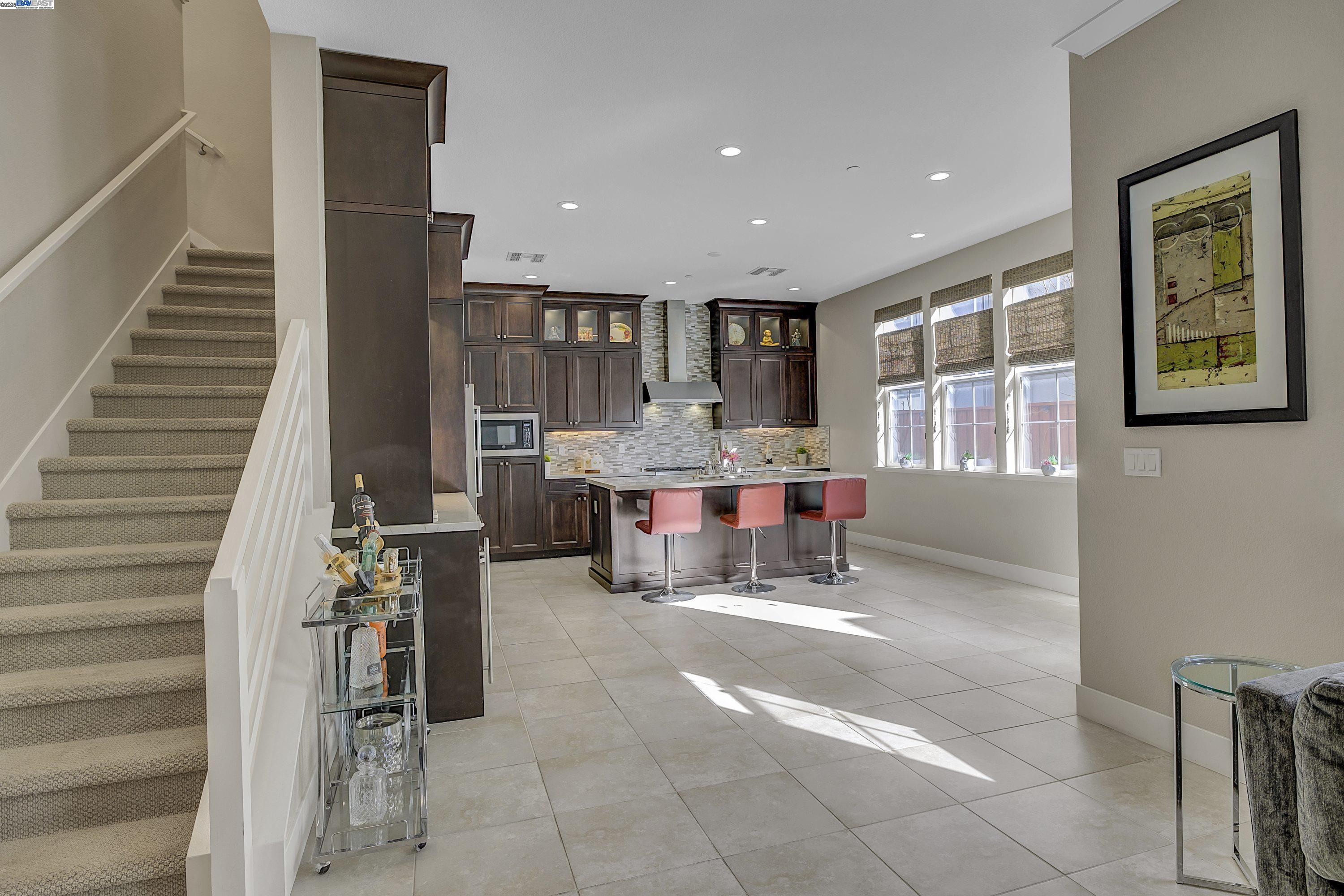 Detail Gallery Image 10 of 39 For 37515 Sea Bank St, Newark,  CA 94560 - 4 Beds | 3 Baths