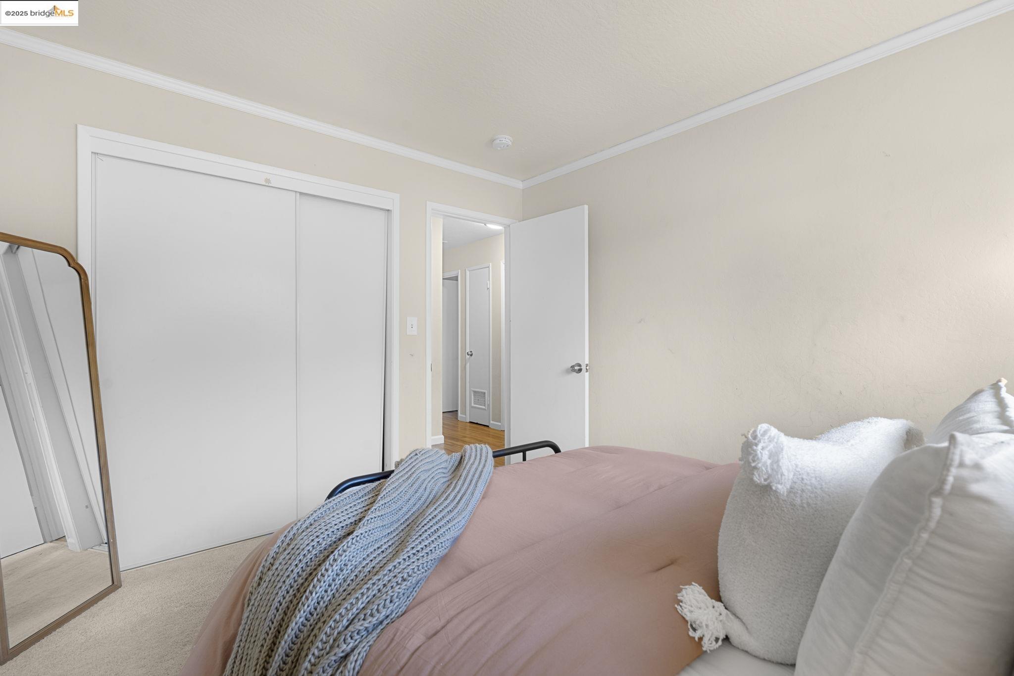 Detail Gallery Image 34 of 52 For 1909 Oakridge Ln, Pittsburg,  CA 94565 - 3 Beds | 2 Baths