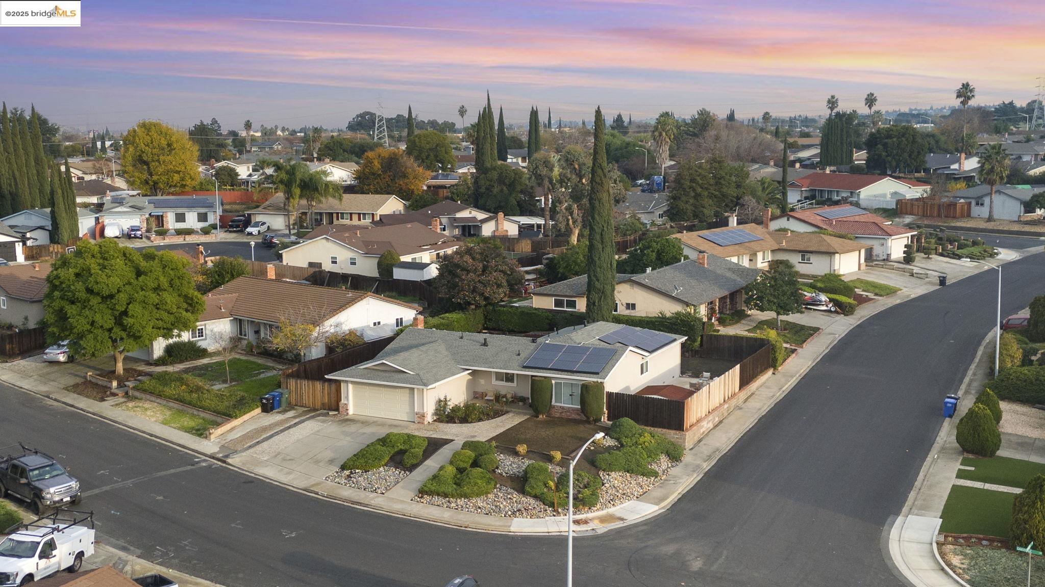 Detail Gallery Image 52 of 52 For 1909 Oakridge Ln, Pittsburg,  CA 94565 - 3 Beds | 2 Baths