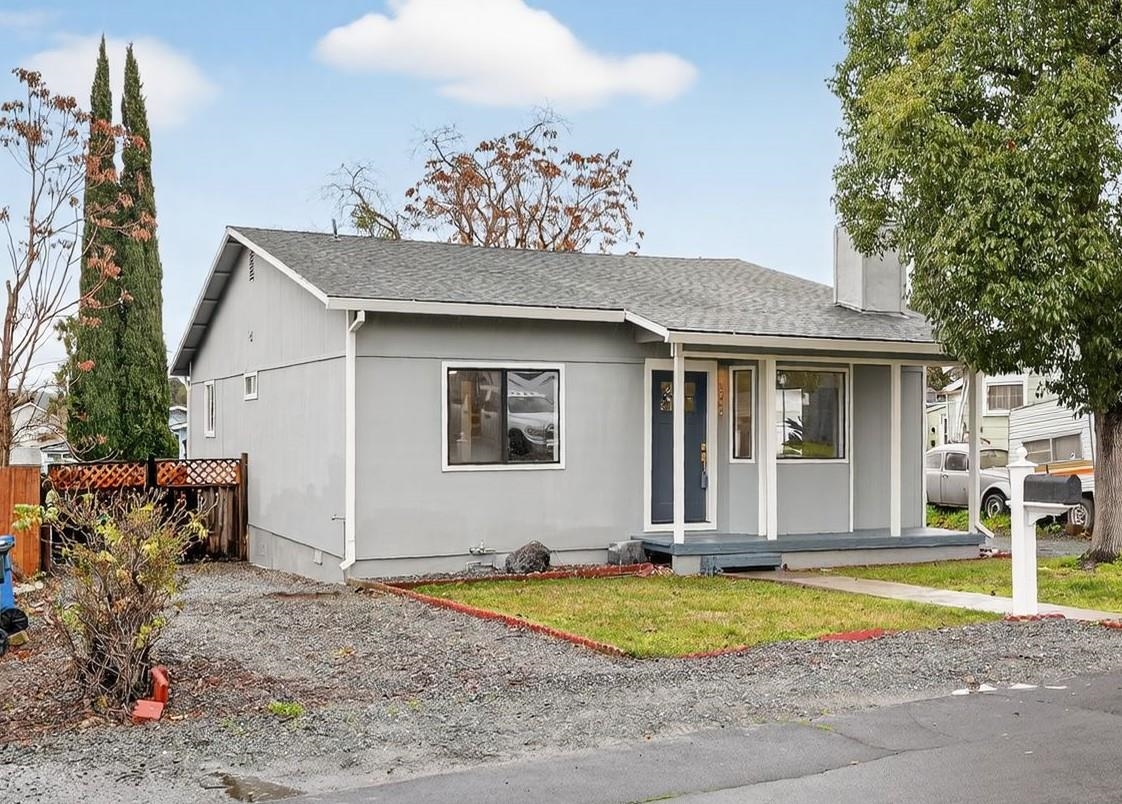 Front Image Thumbnail for CC41119610