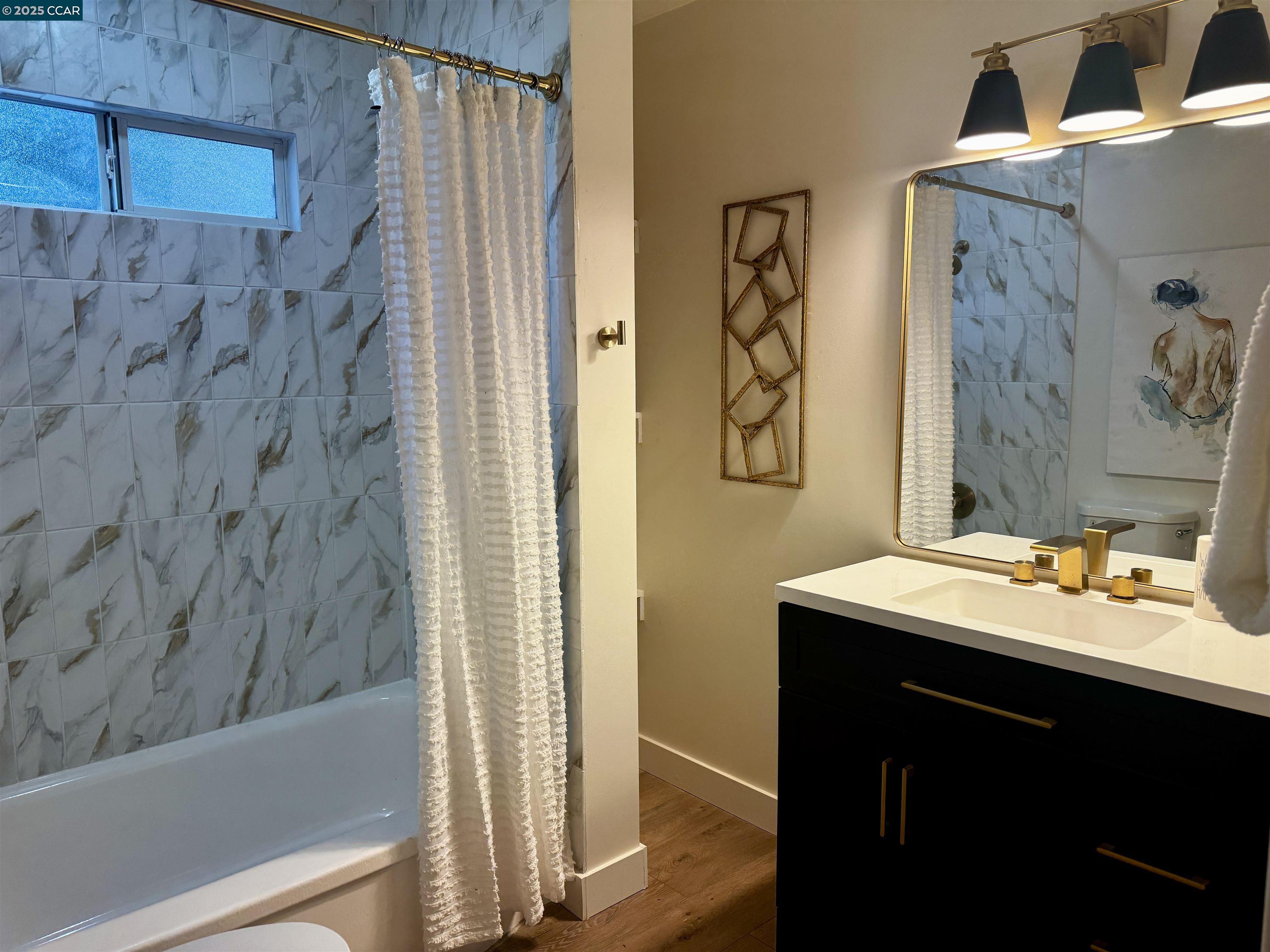 Detail Gallery Image 12 of 17 For 1340 Delacy Avenue, Martinez,  CA 94553 - 2 Beds | 1 Baths