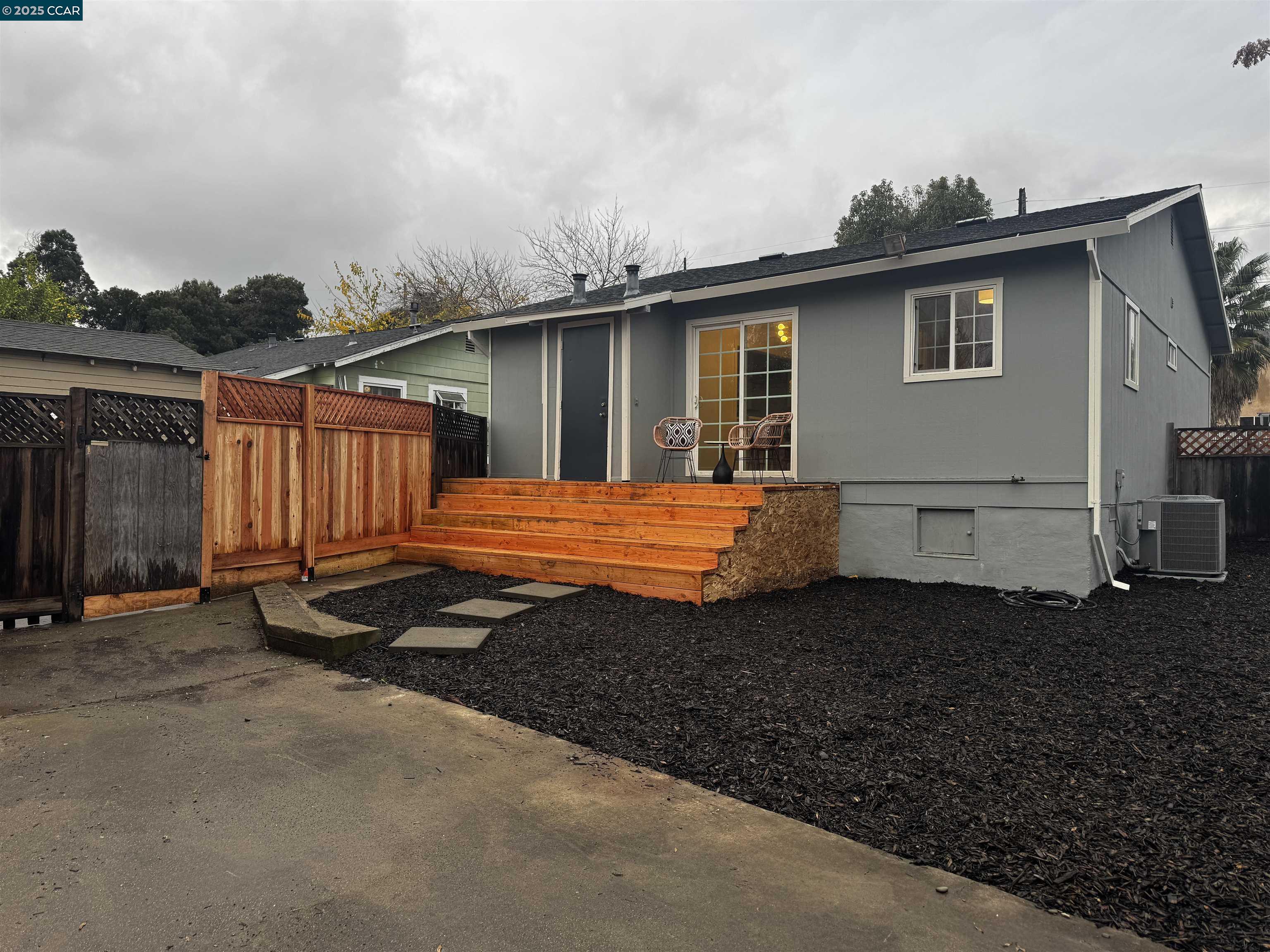 Detail Gallery Image 17 of 17 For 1340 Delacy Avenue, Martinez,  CA 94553 - 2 Beds | 1 Baths