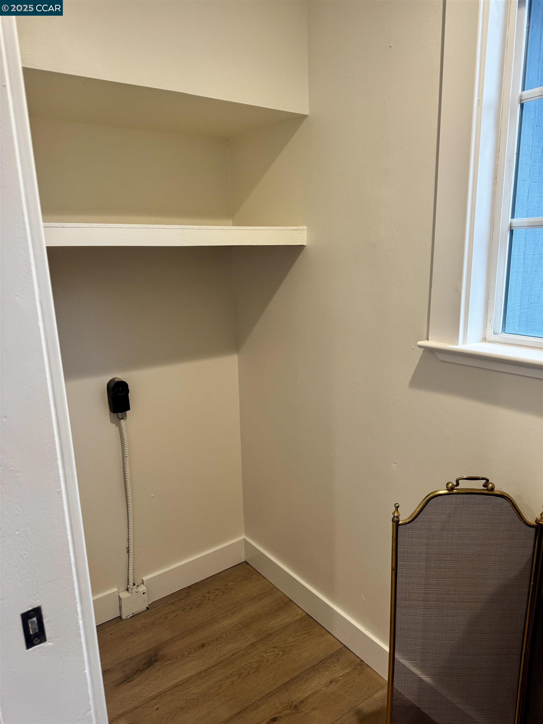 Detail Gallery Image 10 of 17 For 1340 Delacy Avenue, Martinez,  CA 94553 - 2 Beds | 1 Baths