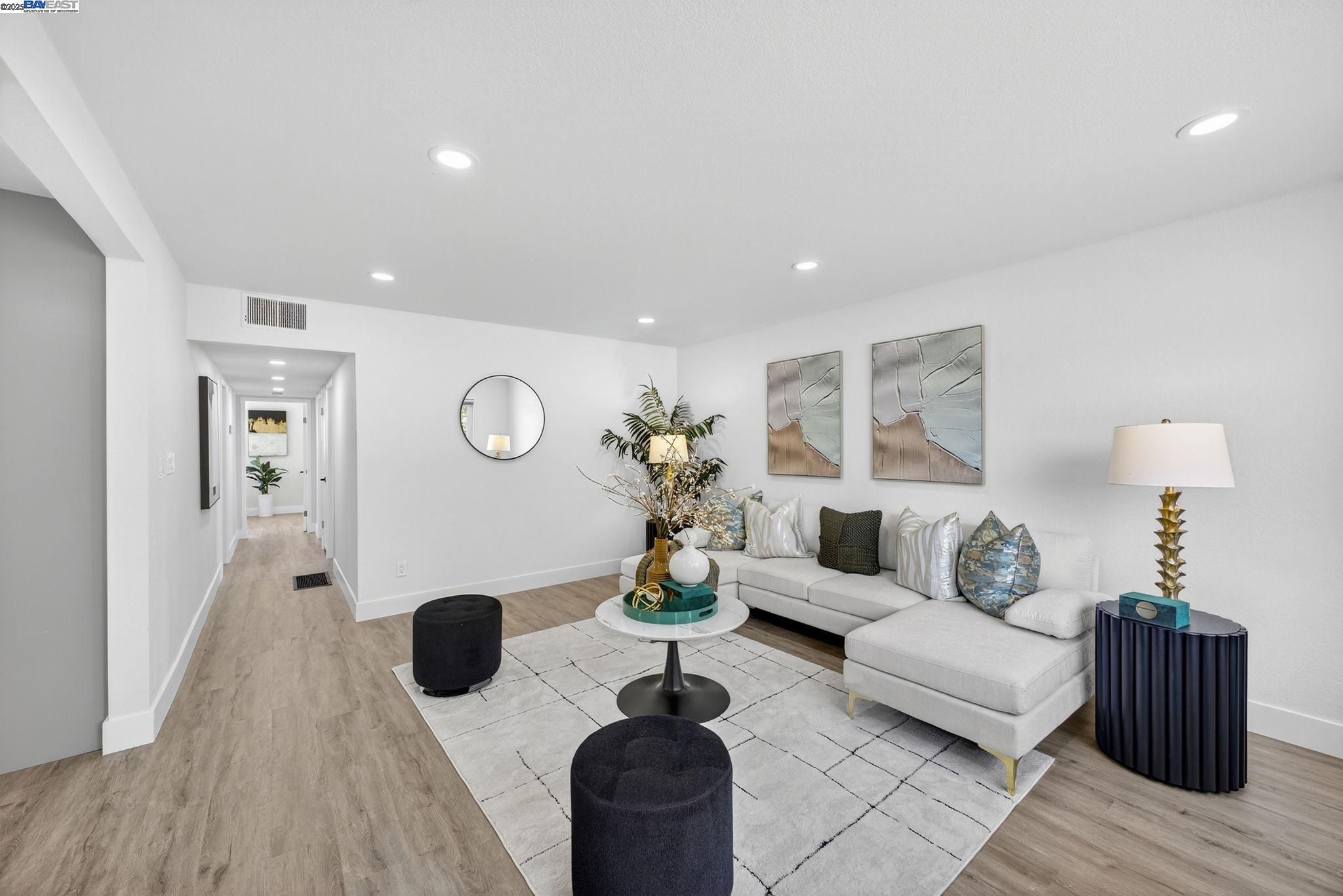 Detail Gallery Image 17 of 60 For 4403 Burke Way, Fremont,  CA 94536 - 3 Beds | 2 Baths