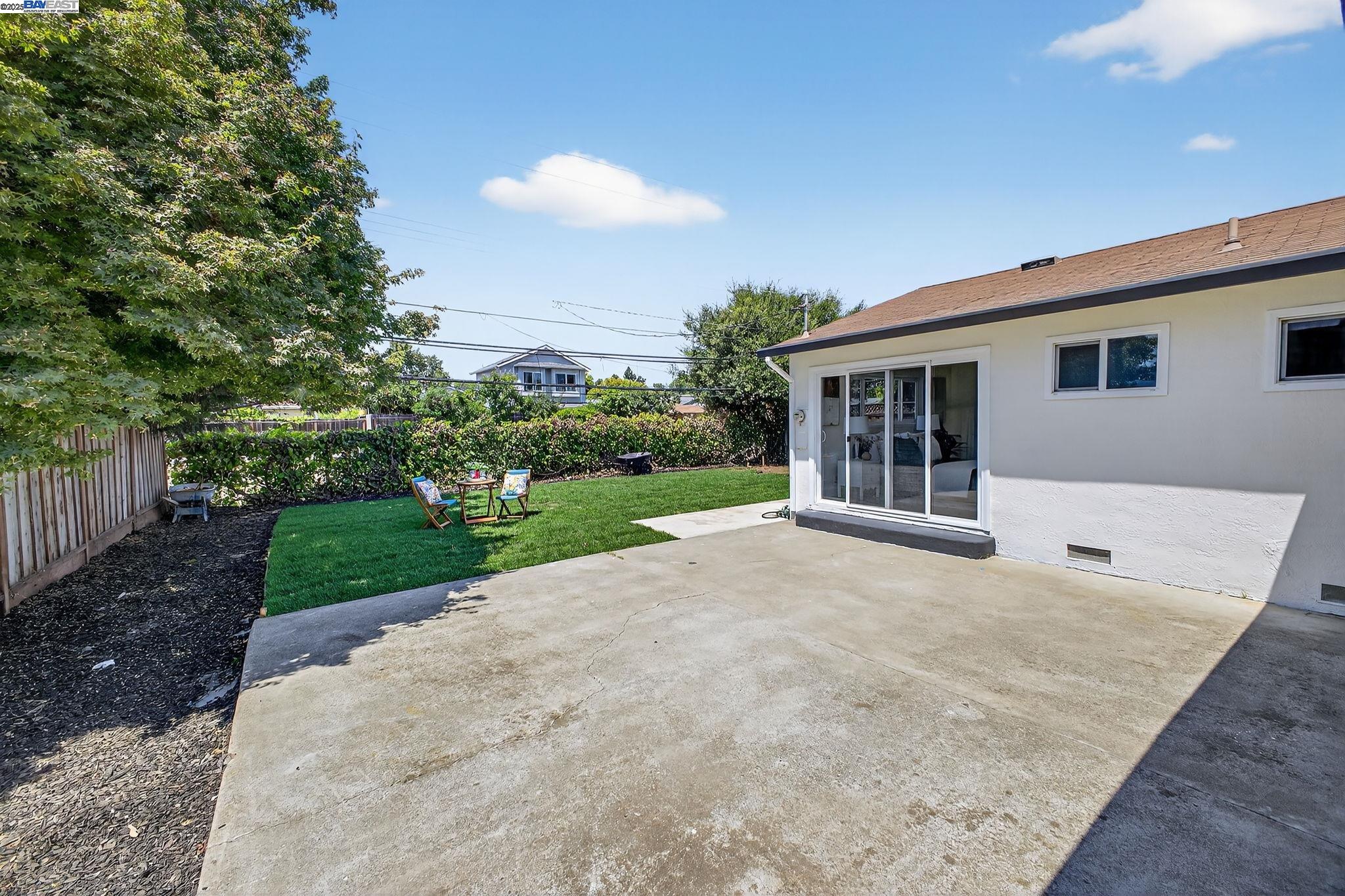 Detail Gallery Image 37 of 60 For 4403 Burke Way, Fremont,  CA 94536 - 3 Beds | 2 Baths