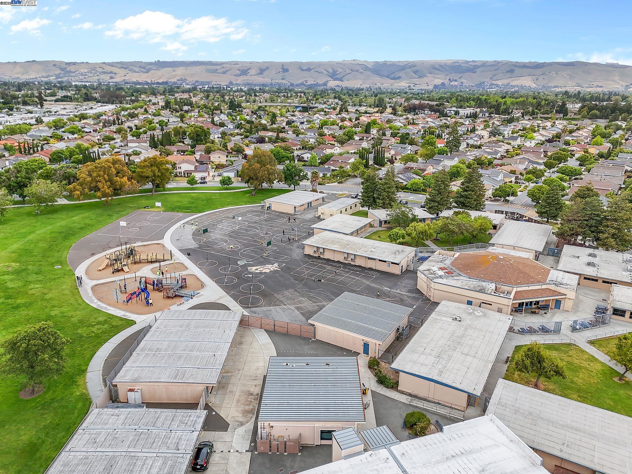 Detail Gallery Image 55 of 60 For 4403 Burke Way, Fremont,  CA 94536 - 3 Beds | 2 Baths