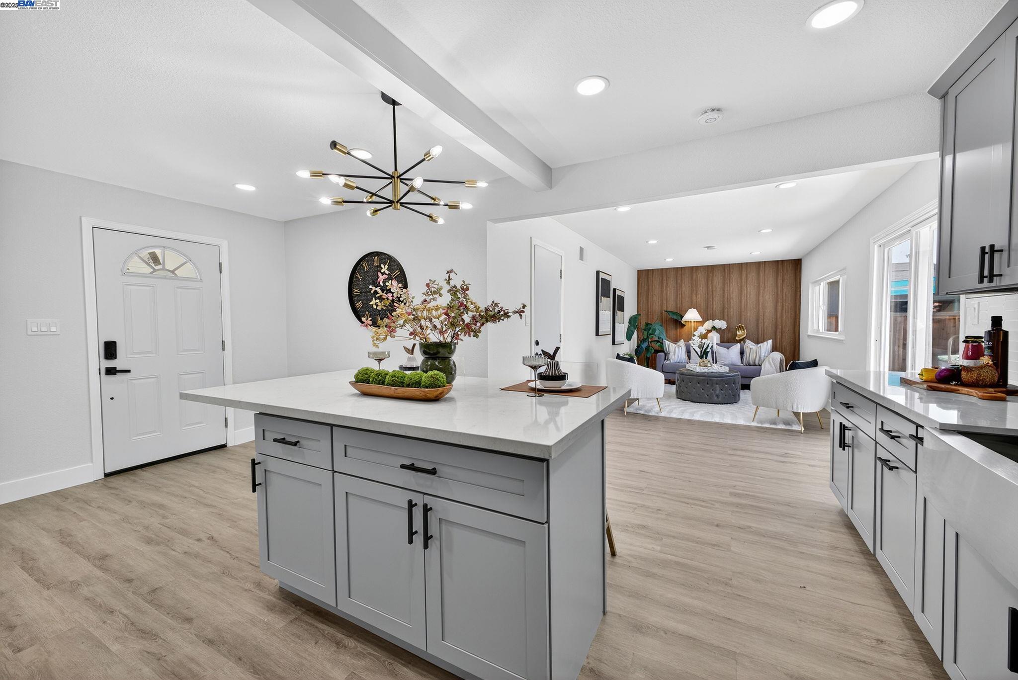 Detail Gallery Image 9 of 60 For 4403 Burke Way, Fremont,  CA 94536 - 3 Beds | 2 Baths