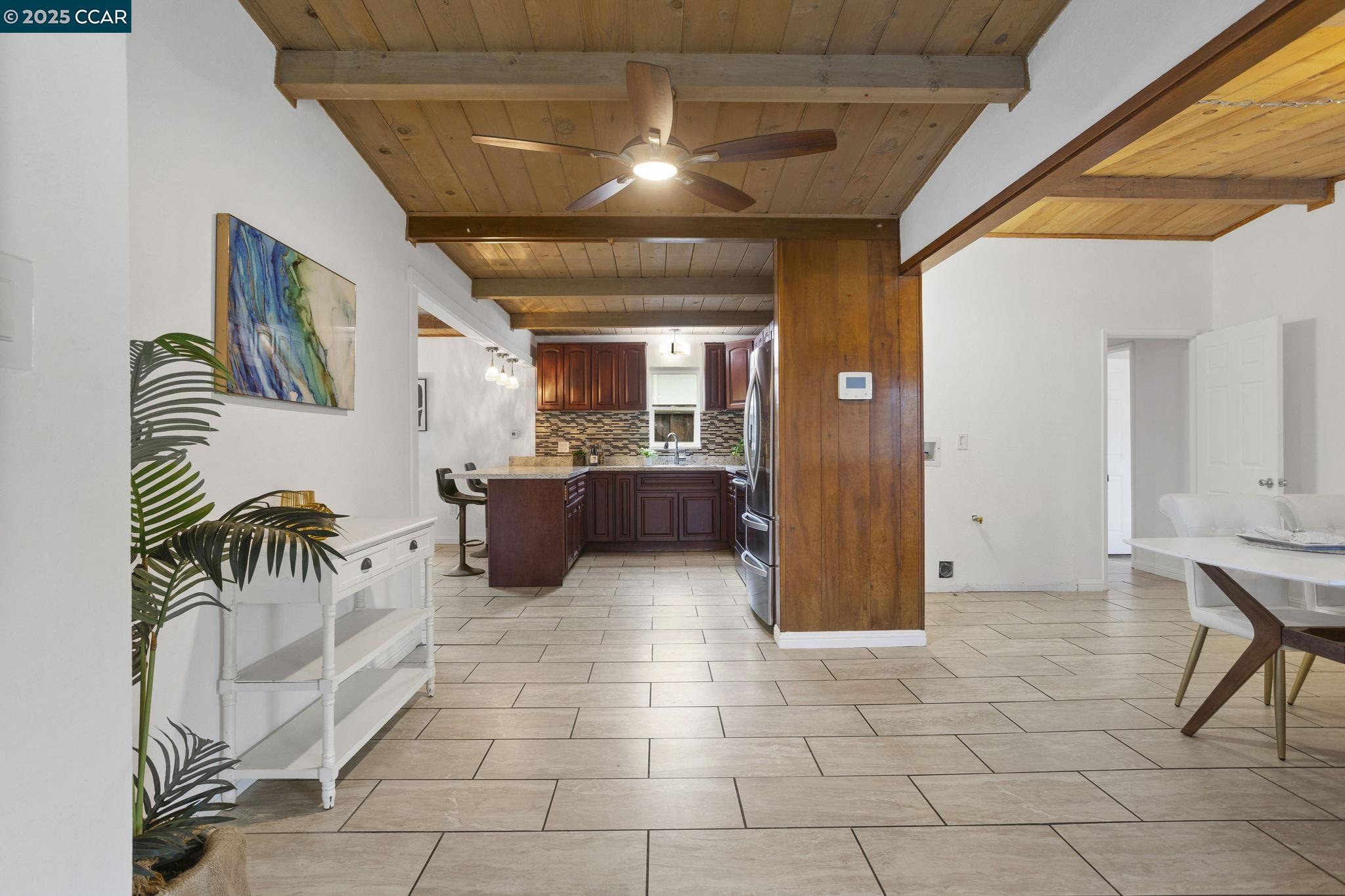 Detail Gallery Image 14 of 44 For 1148 Marlesta Rd, Pinole,  CA 94564 - 4 Beds | 2 Baths