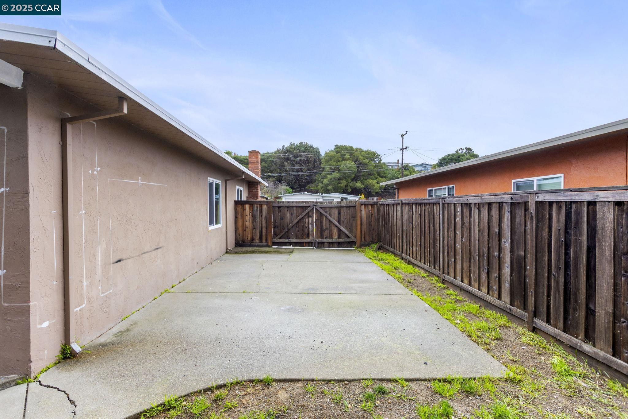 Detail Gallery Image 41 of 44 For 1148 Marlesta Rd, Pinole,  CA 94564 - 4 Beds | 2 Baths