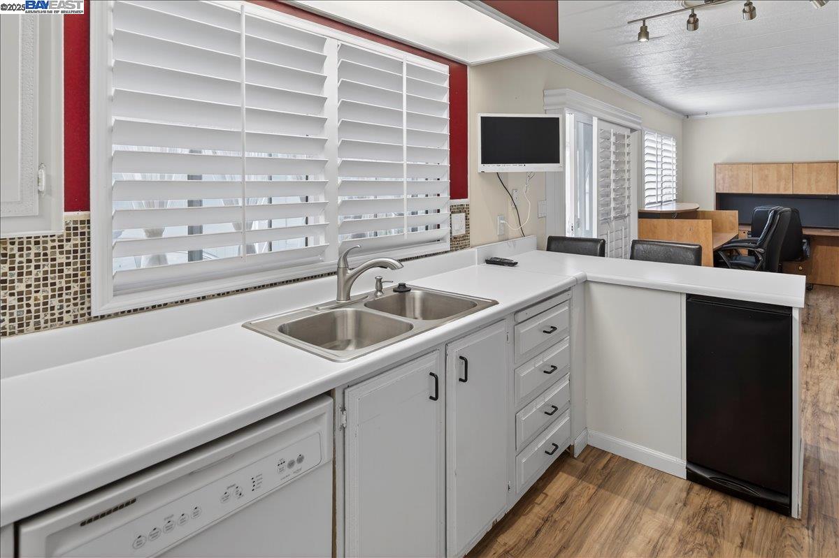 Detail Gallery Image 21 of 35 For 375 Santa Paula, San Leandro,  CA 94579 - 2 Beds | 2 Baths