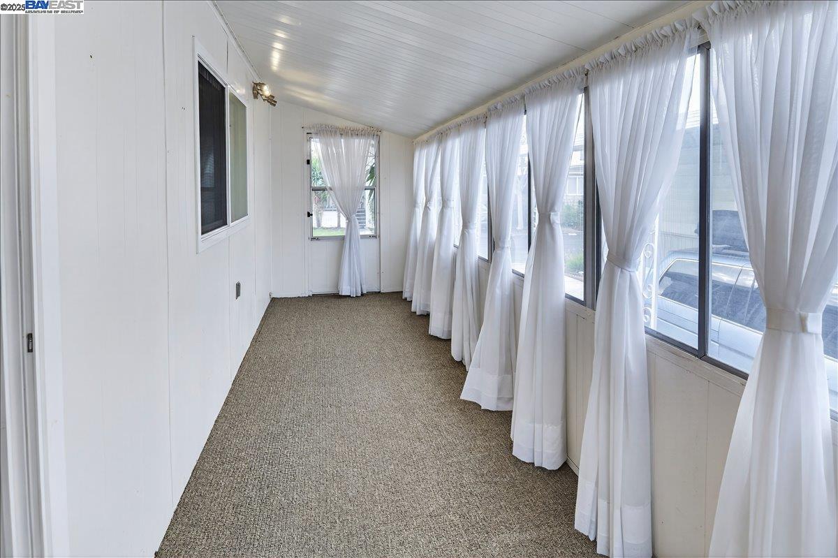 Detail Gallery Image 22 of 35 For 375 Santa Paula, San Leandro,  CA 94579 - 2 Beds | 2 Baths