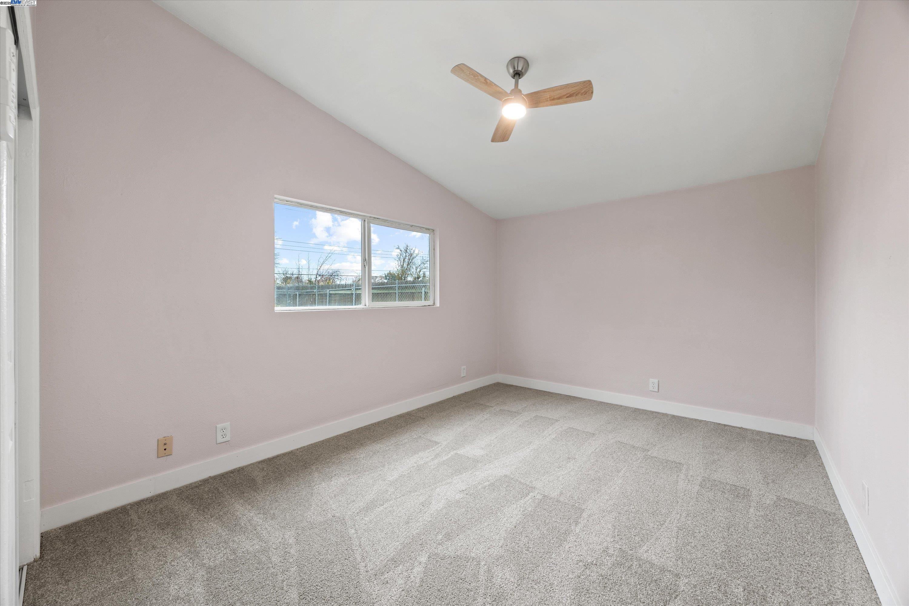 Detail Gallery Image 23 of 35 For 7941 Andora Way, Sacramento,  CA 95824 - 4 Beds | 1 Baths