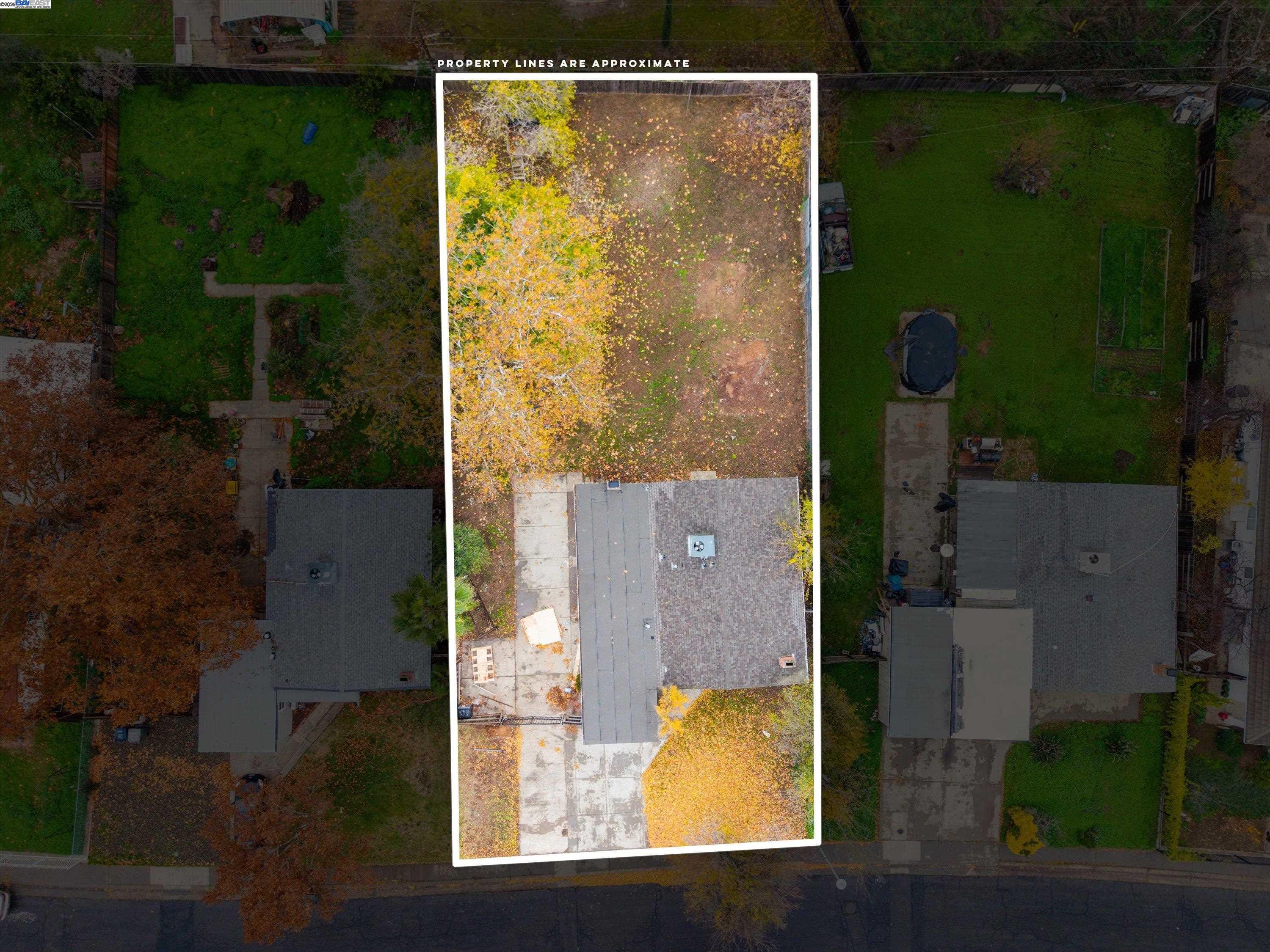 Detail Gallery Image 30 of 35 For 7941 Andora Way, Sacramento,  CA 95824 - 4 Beds | 1 Baths