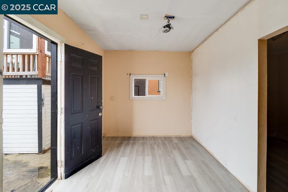 Detail Gallery Image 15 of 23 For 840 7th St, Richmond,  CA 94801 - 2 Beds | 1/1 Baths