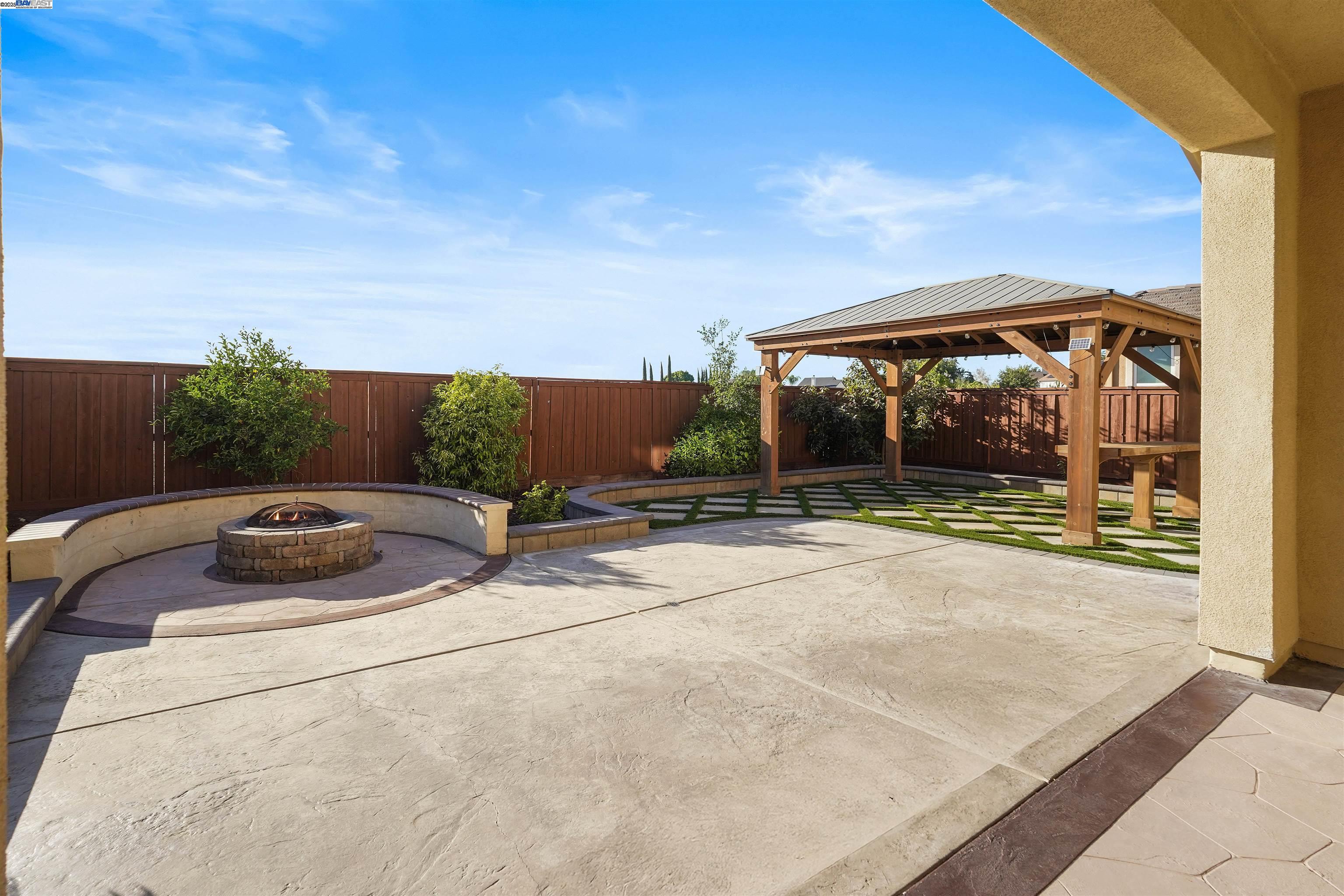 Detail Gallery Image 45 of 53 For 2417 Stalsburg Dr, Tracy,  CA 95376 - 4 Beds | 3 Baths