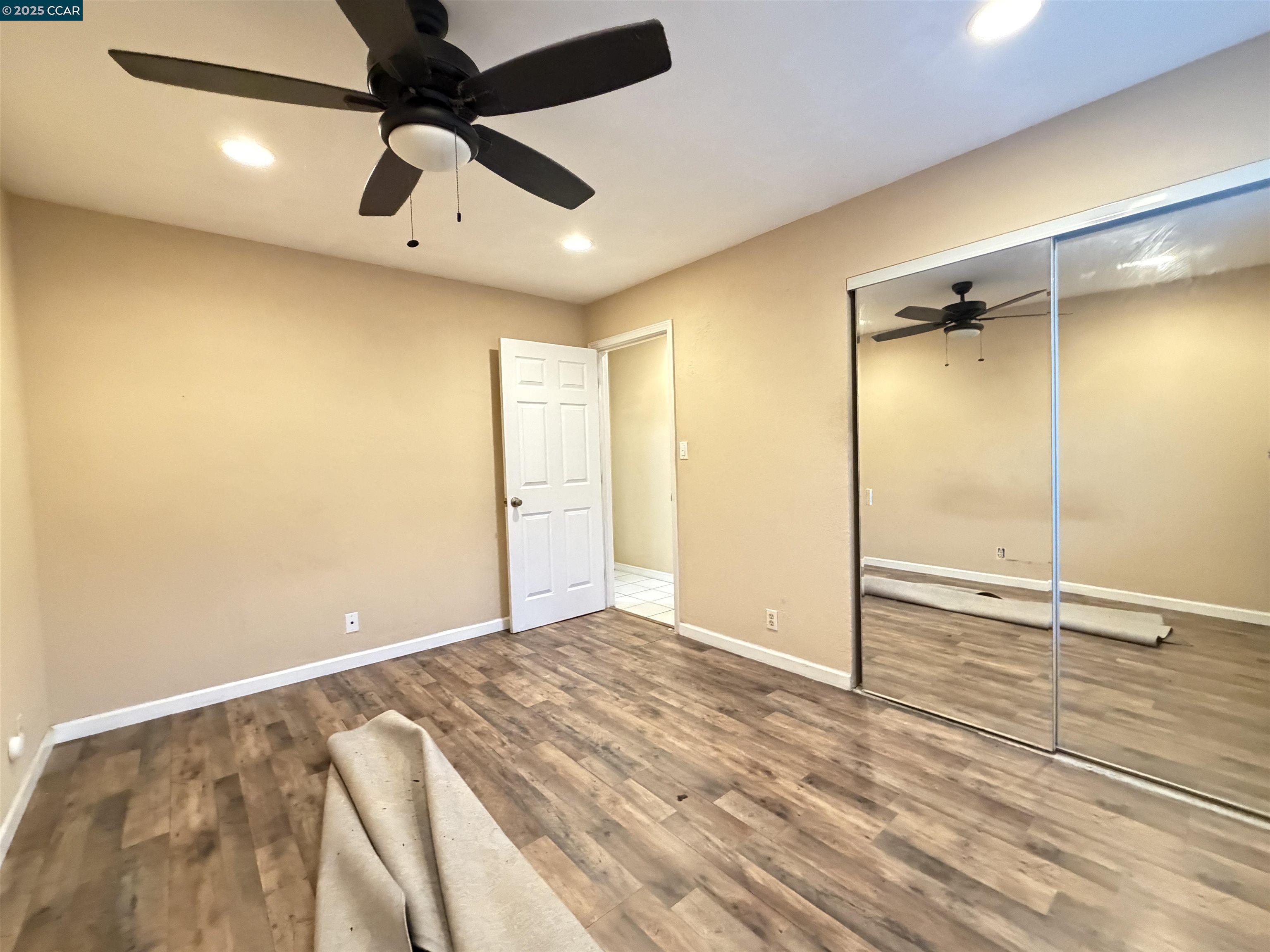 Detail Gallery Image 12 of 33 For 1133 Meadow Ln #53,  Concord,  CA 94520 - 1 Beds | 1 Baths