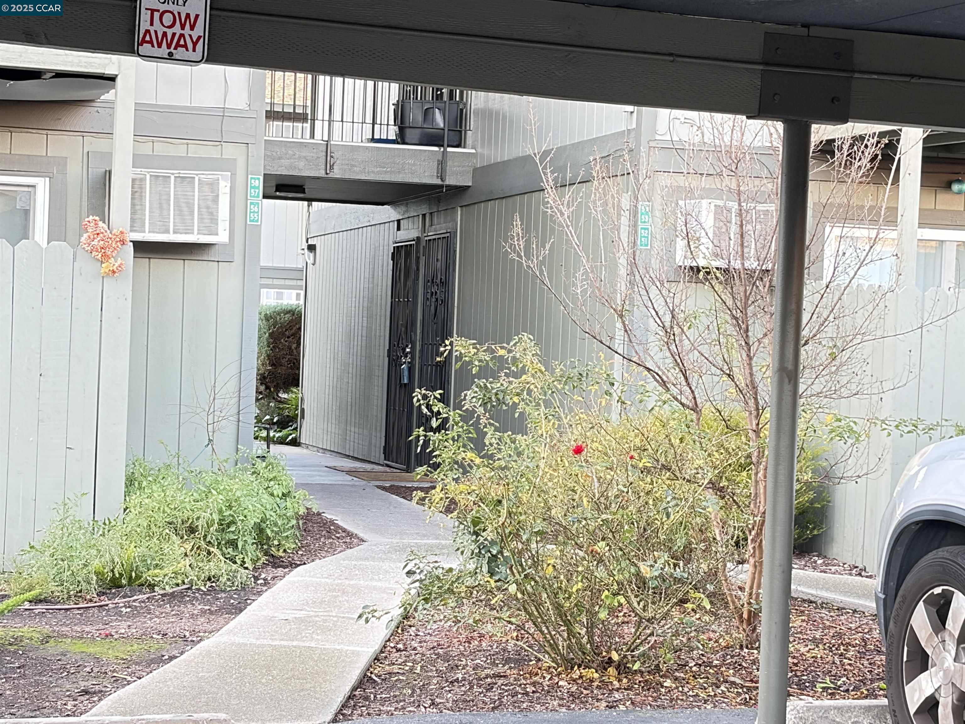 Detail Gallery Image 29 of 33 For 1133 Meadow Ln #53,  Concord,  CA 94520 - 1 Beds | 1 Baths