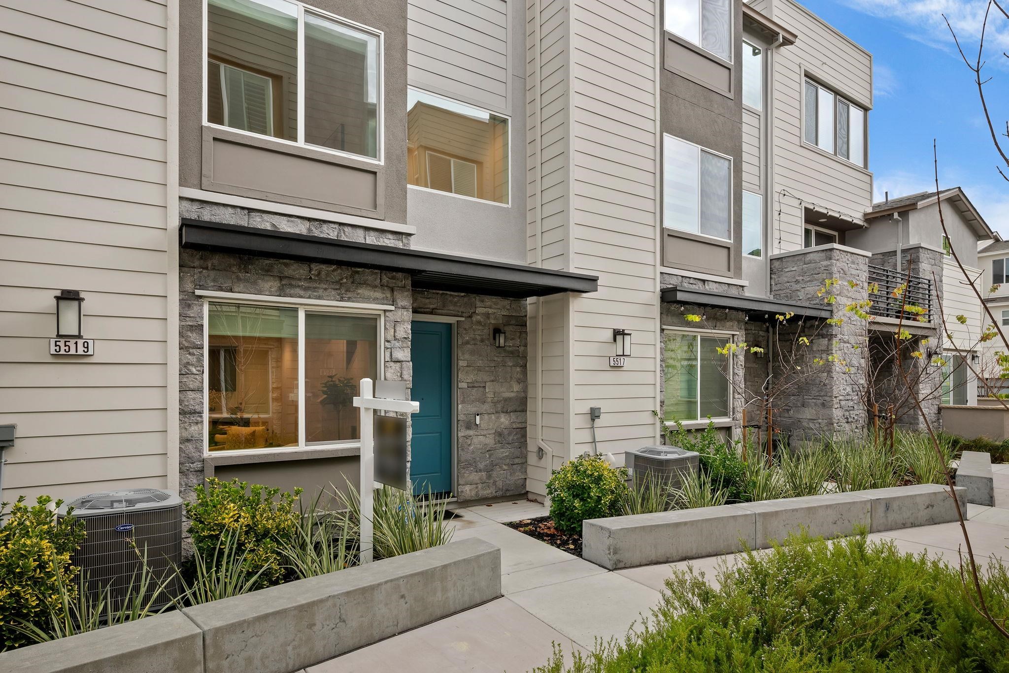 Photo #3: 41119645 Listing: Photo #3