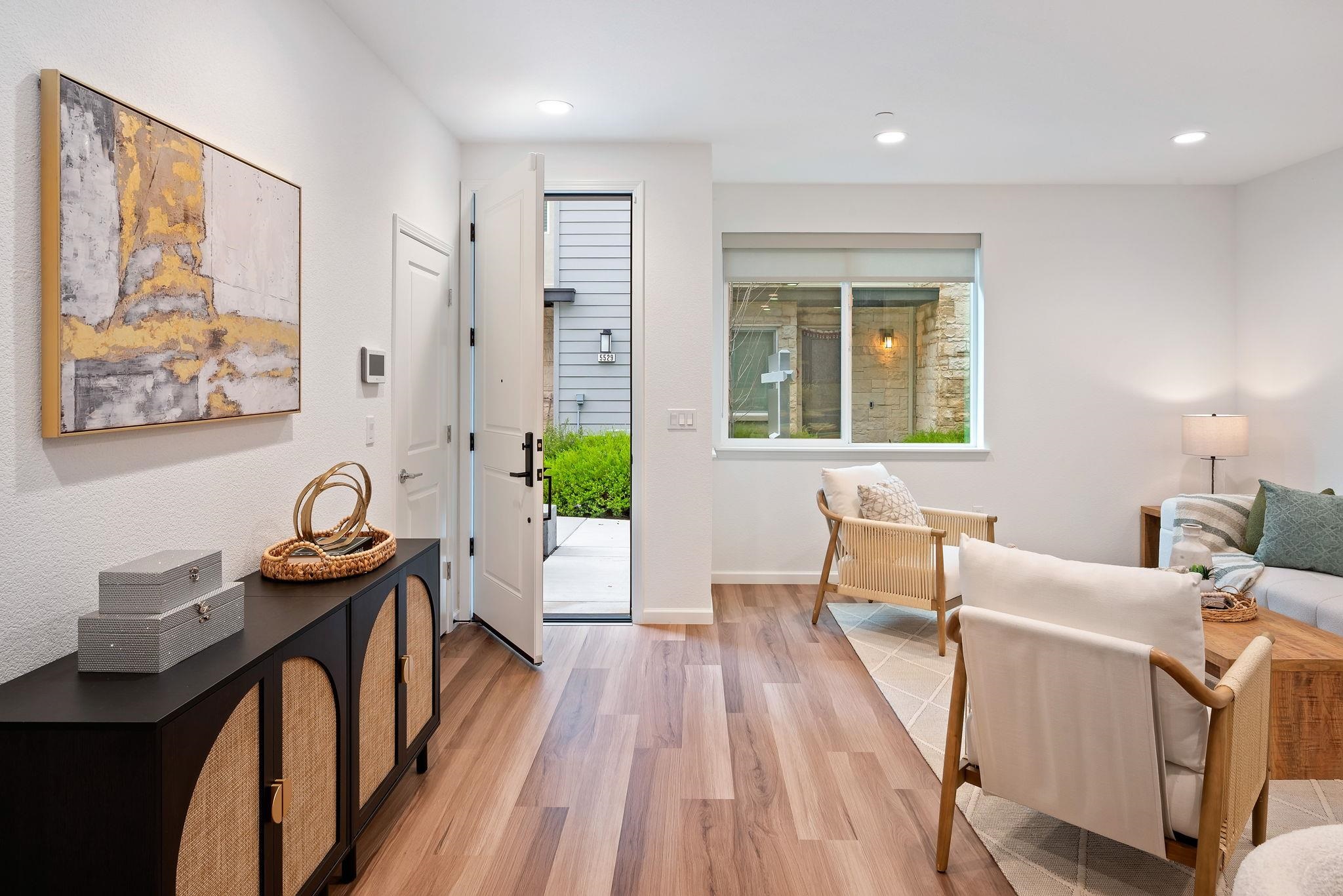 Photo #4: 41119645 Listing: Photo #4